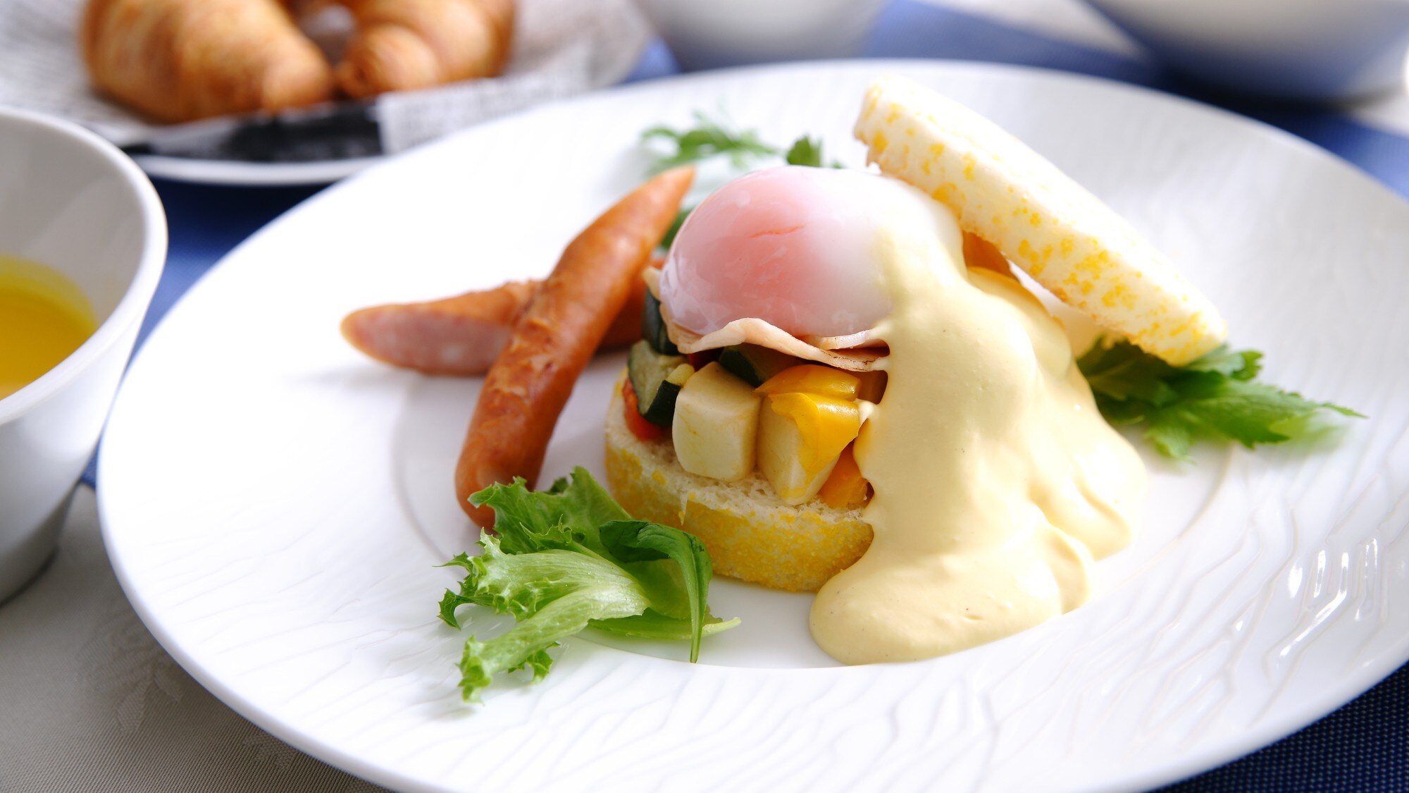 Choose from the Eggs Benedict set, boasting melting eggs, or the gorgeous-looking Galette set.