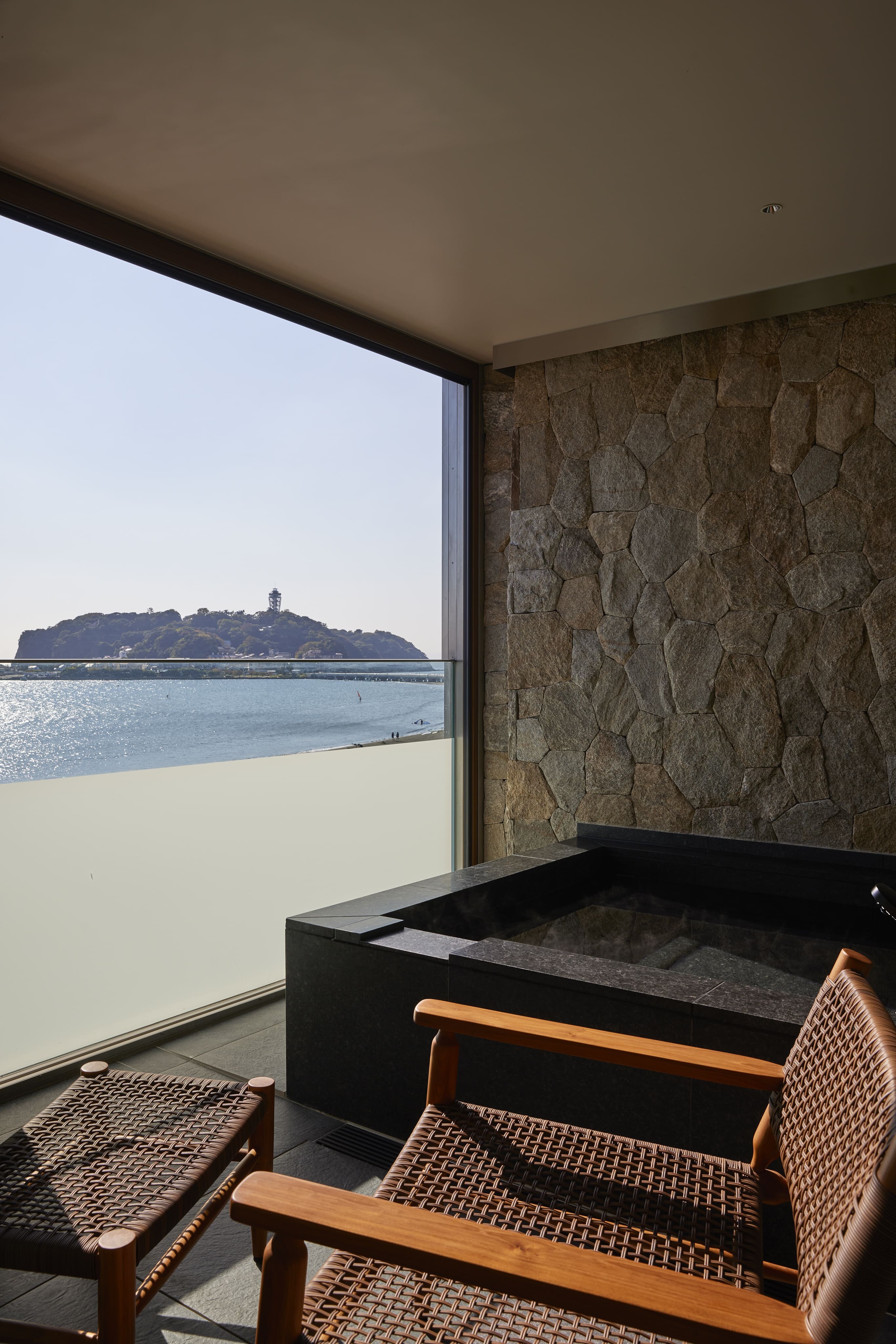 Outside the vertical bath