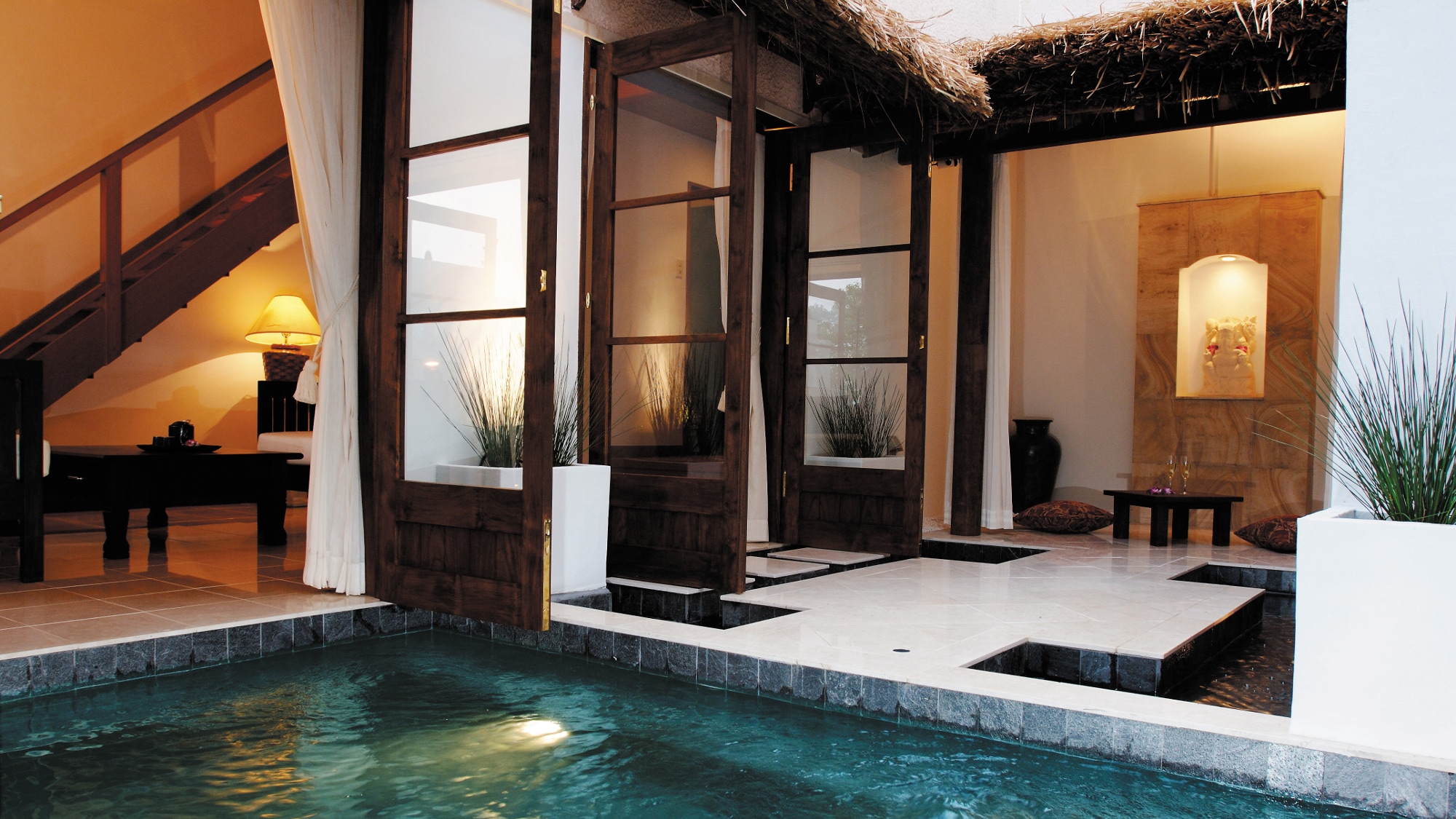 Bali Suite Room 45 [Open-air bath in the courtyard]