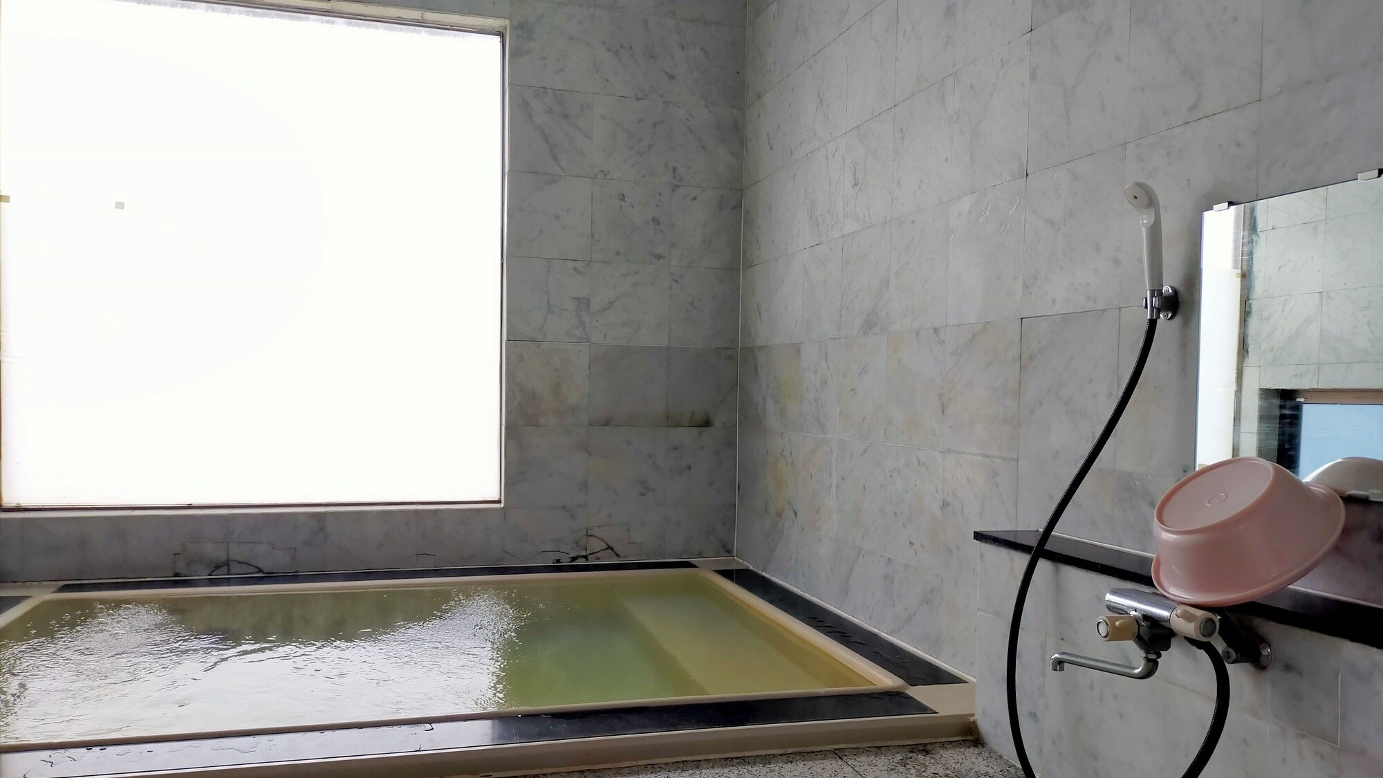 Large public bath (for women)