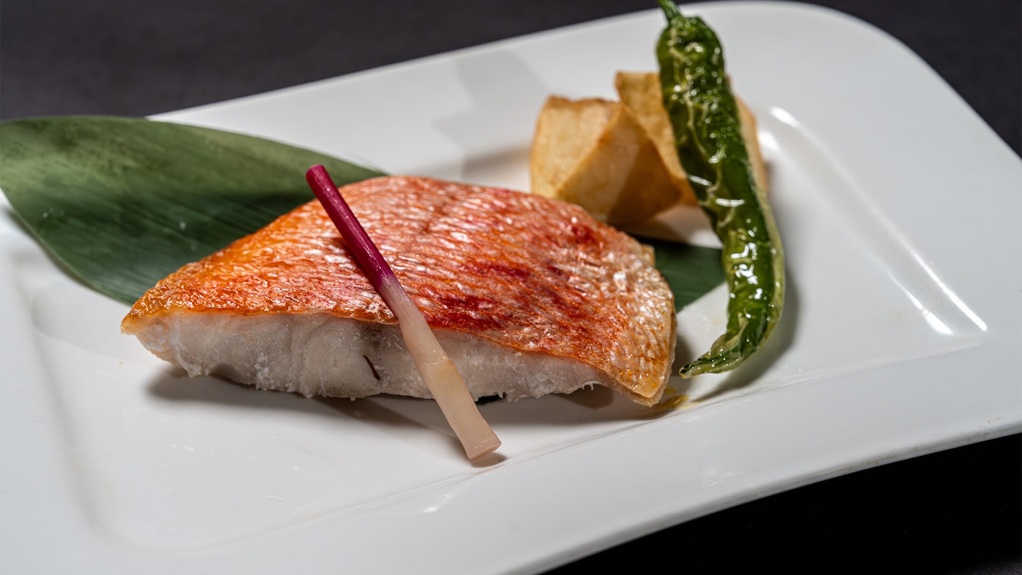 Salt-grilled golden-eyed snapper (Moonlight Kaiseki)