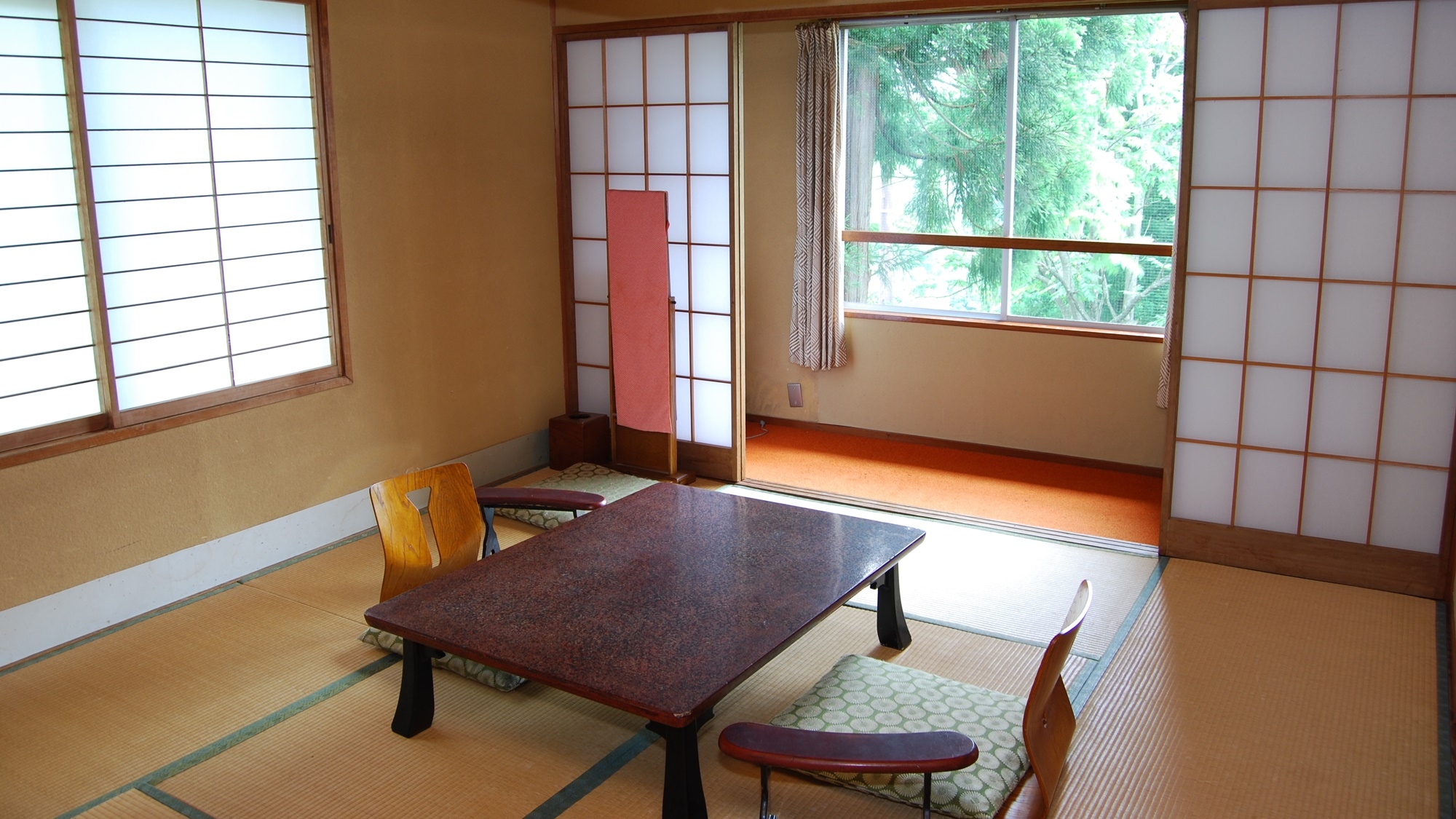 [Room example] Annex, Japanese-style room, 10 tatami mats
