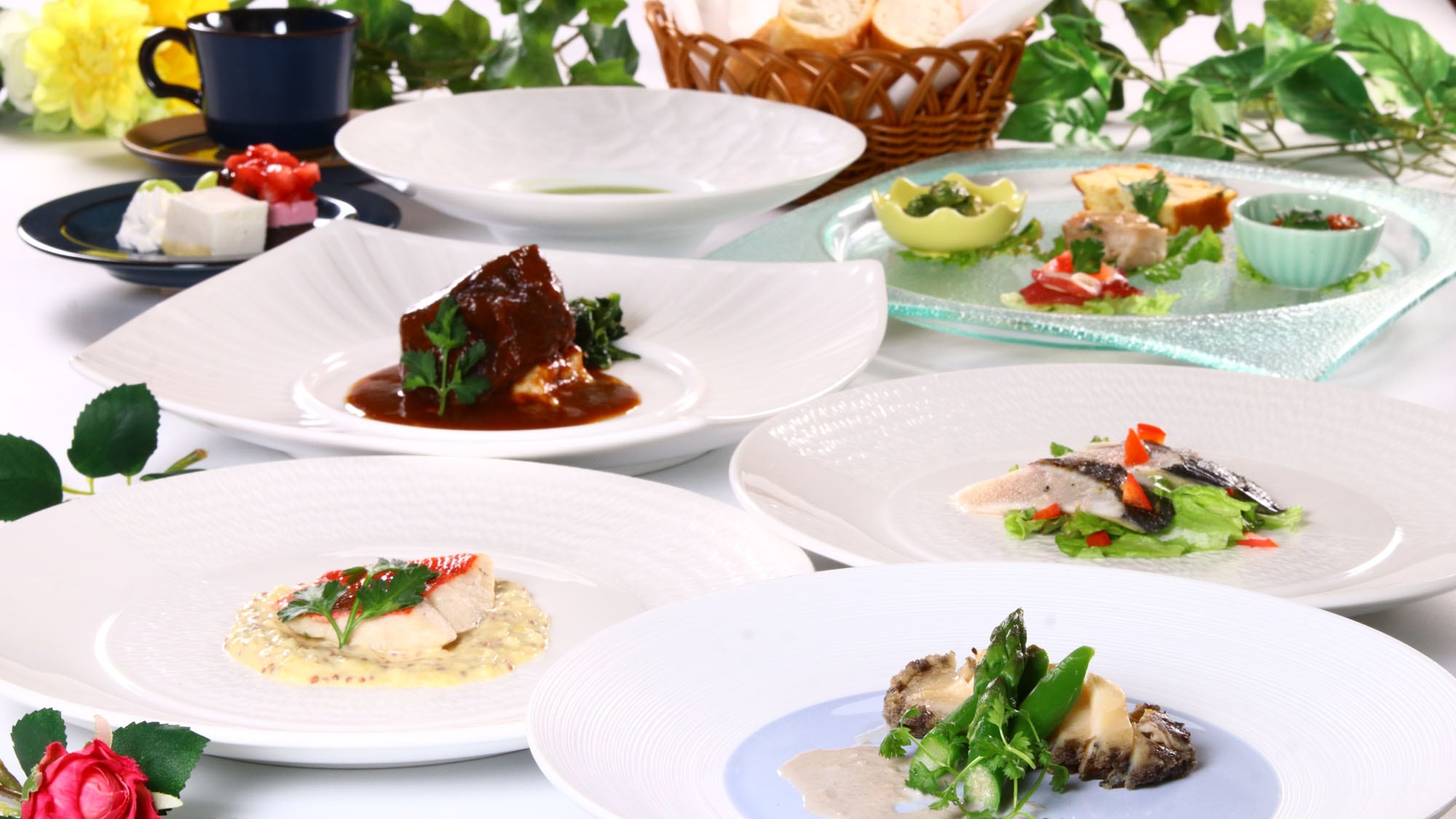 Hidangan Prancis★★Jepang Daging Sapi Hitam & Abalon & Ikan Kakap Merah