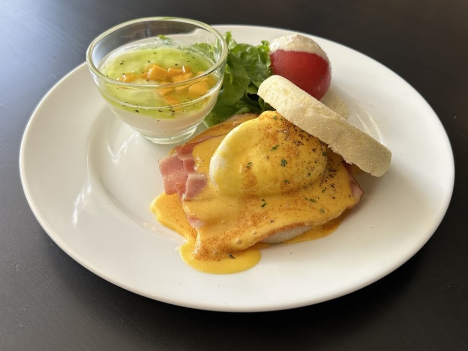 eggs Benedict
