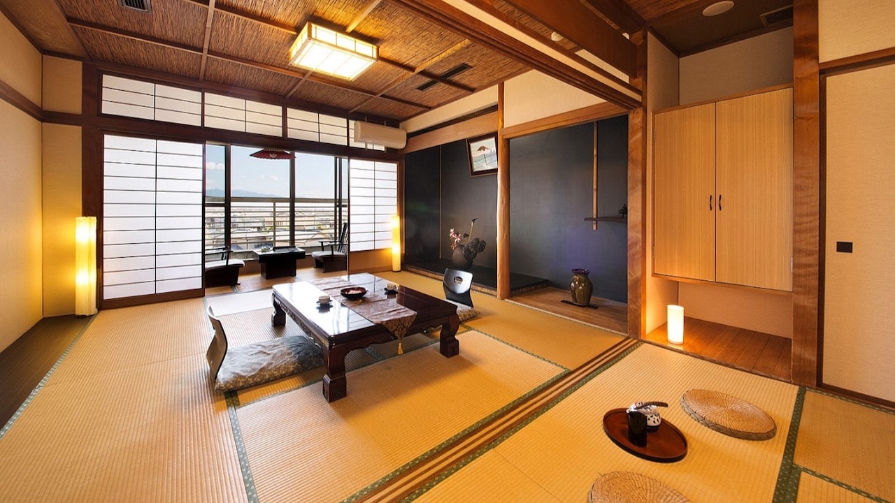 14 tatami Japanese-style room
