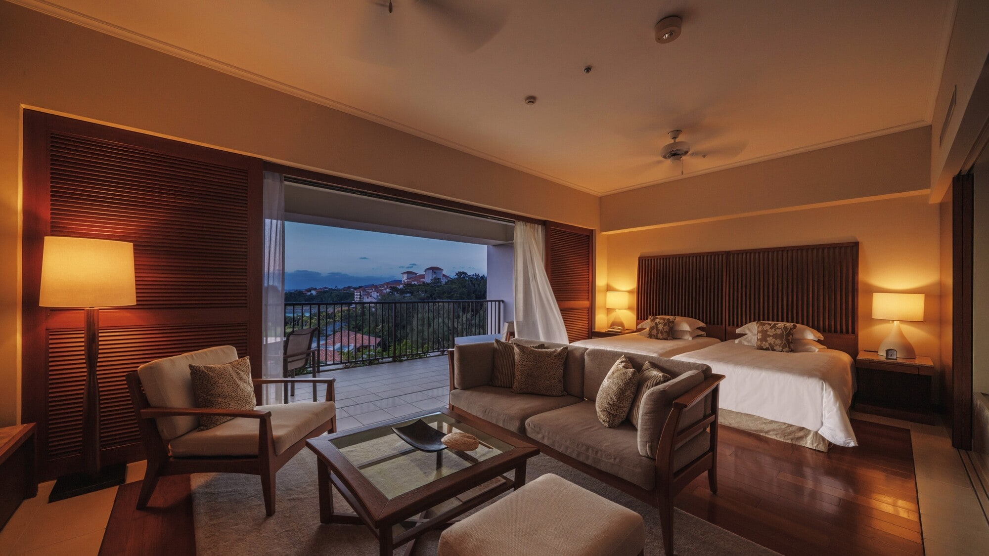 Club Deluxe Sunset ＿54㎡