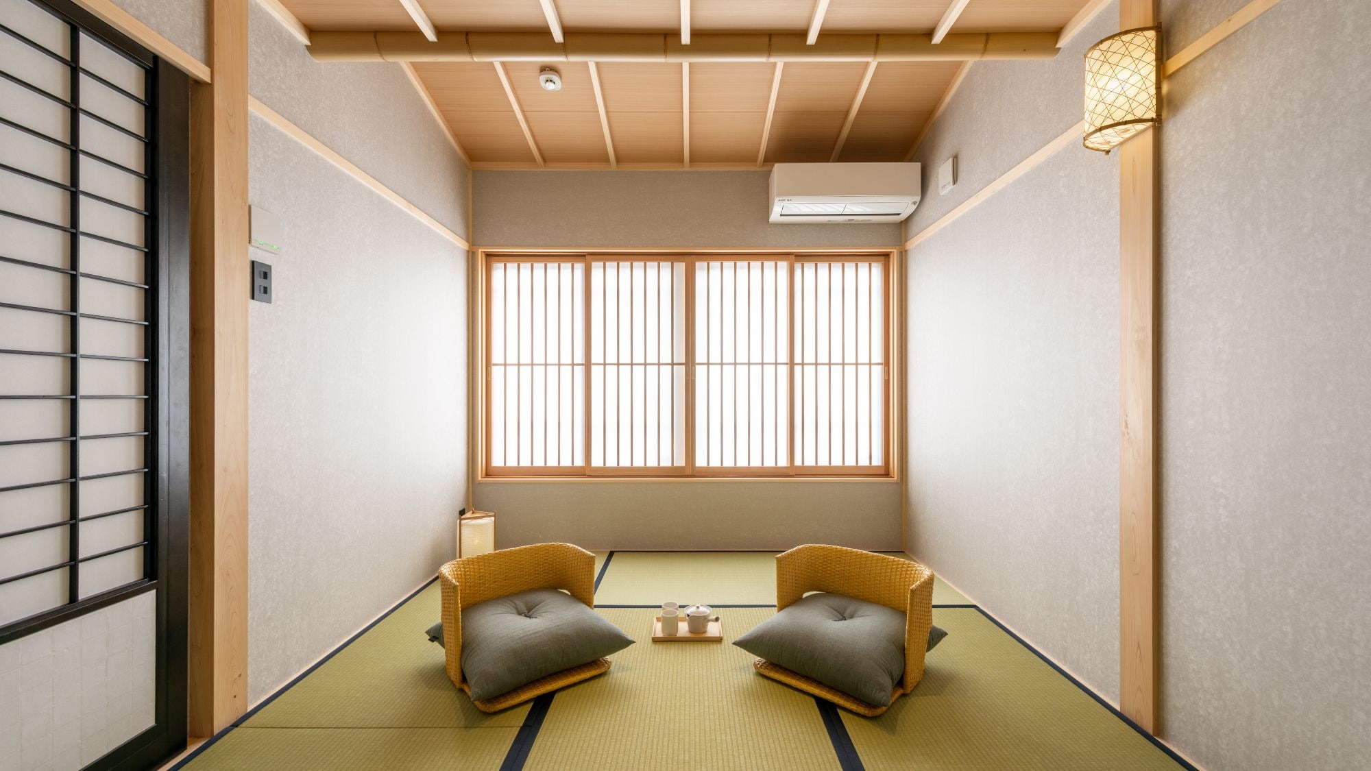 Rented townhouse (detached house at THE MACHIYA HOTEL TAKAYAMA) Japanese-style room