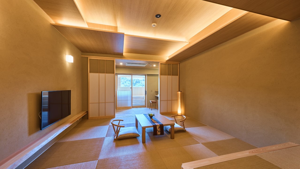 [305] Guest room with an open-air bath and a view of Todaiji Temple and Mount Wakakusa《Koto》