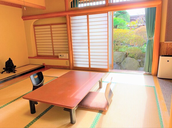 R104 Room