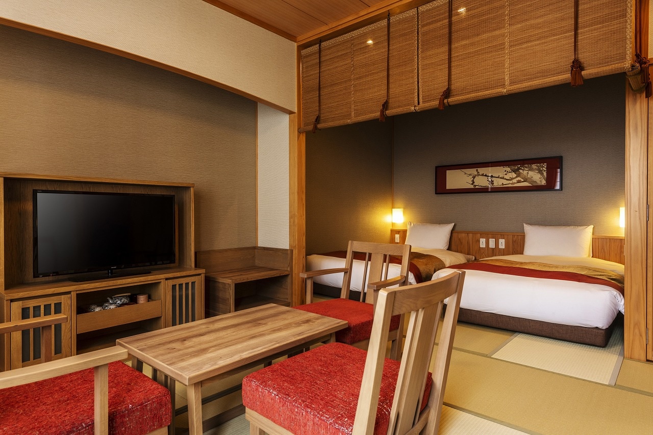 [Kumo no Za] ≪Japanese-Western style room≫With natural hot spring bath 〈2nd floor〉