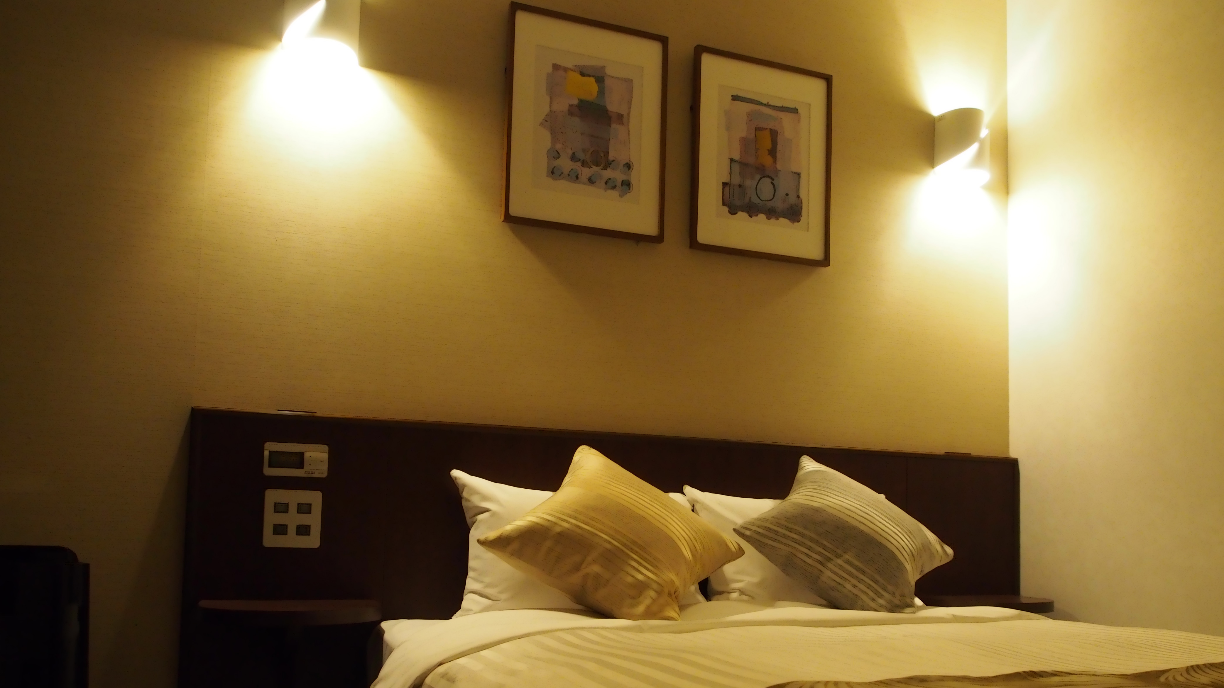 ★ Double ★ Gentle indirect lighting