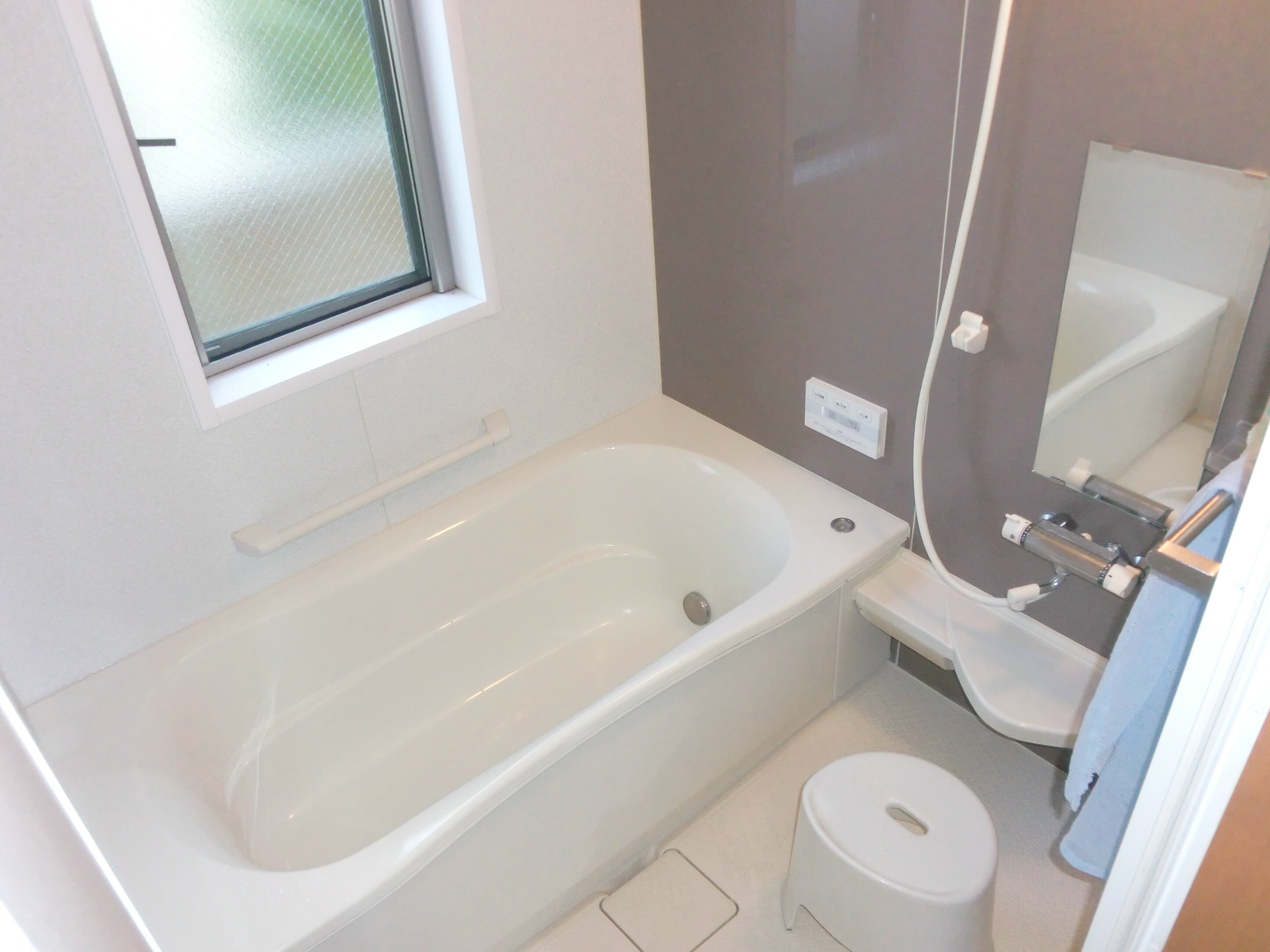 Bathroom (private room)
