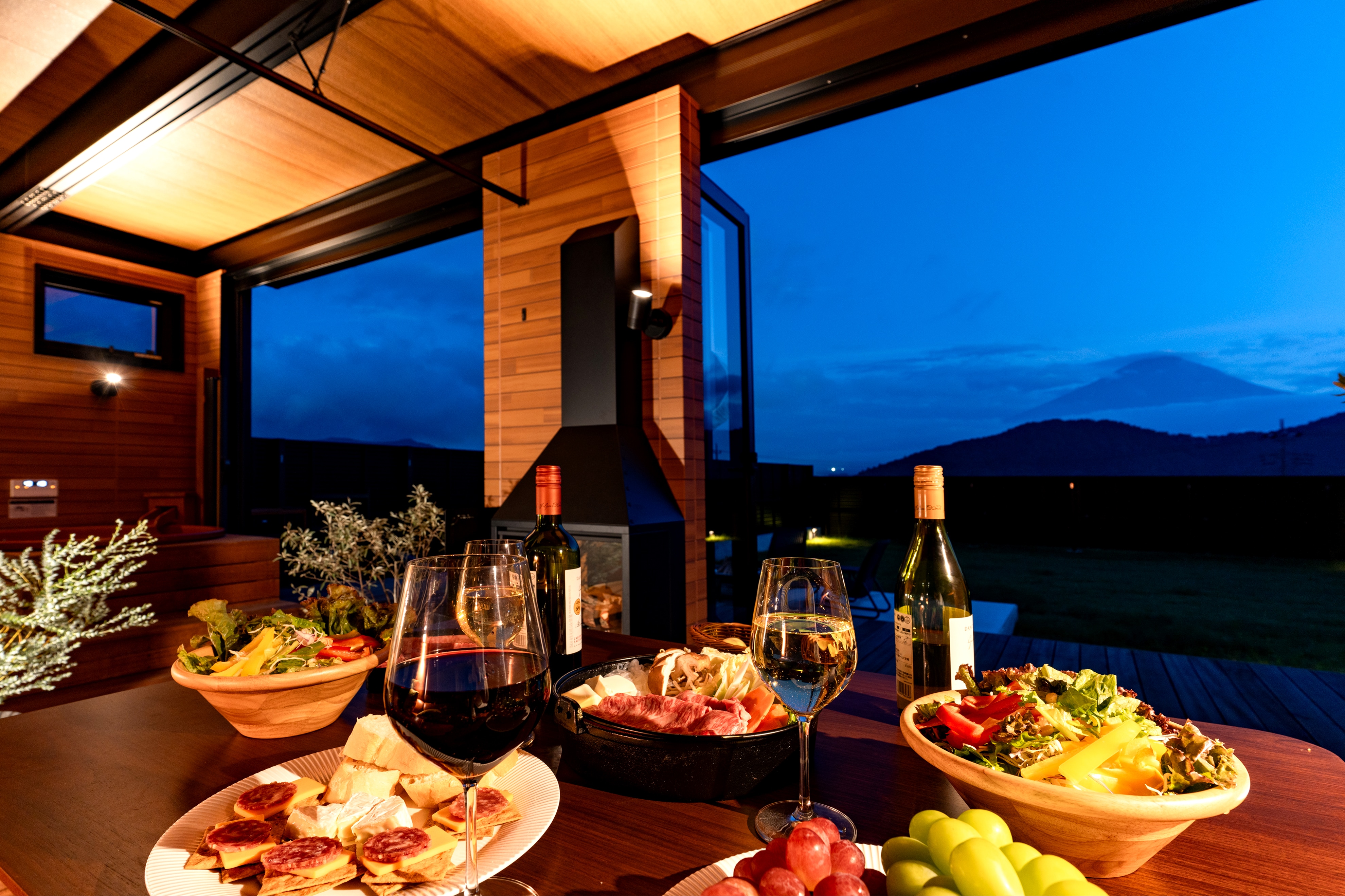 Glamping type villa outer living (night)