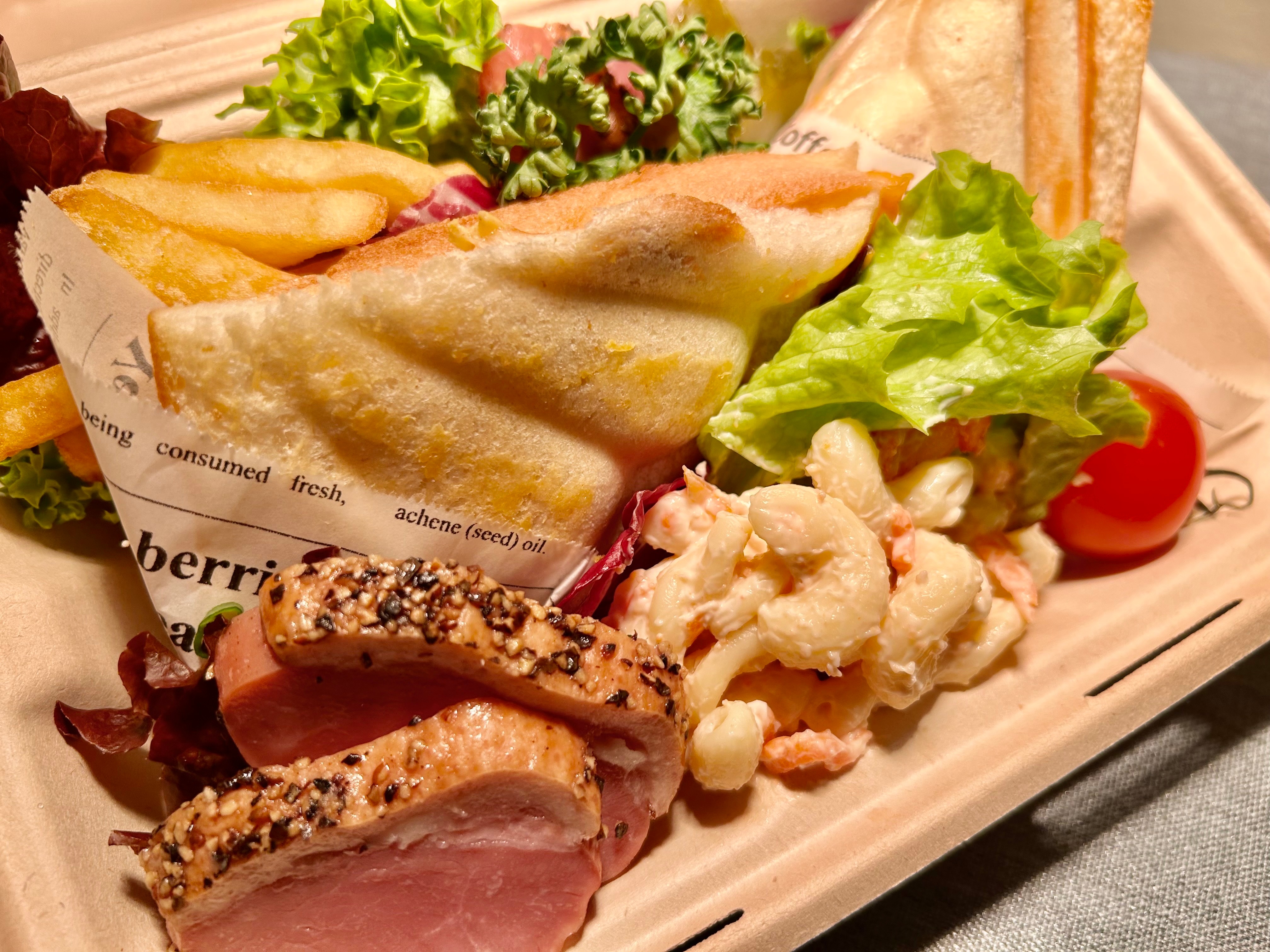 Example of a hot sandwich box