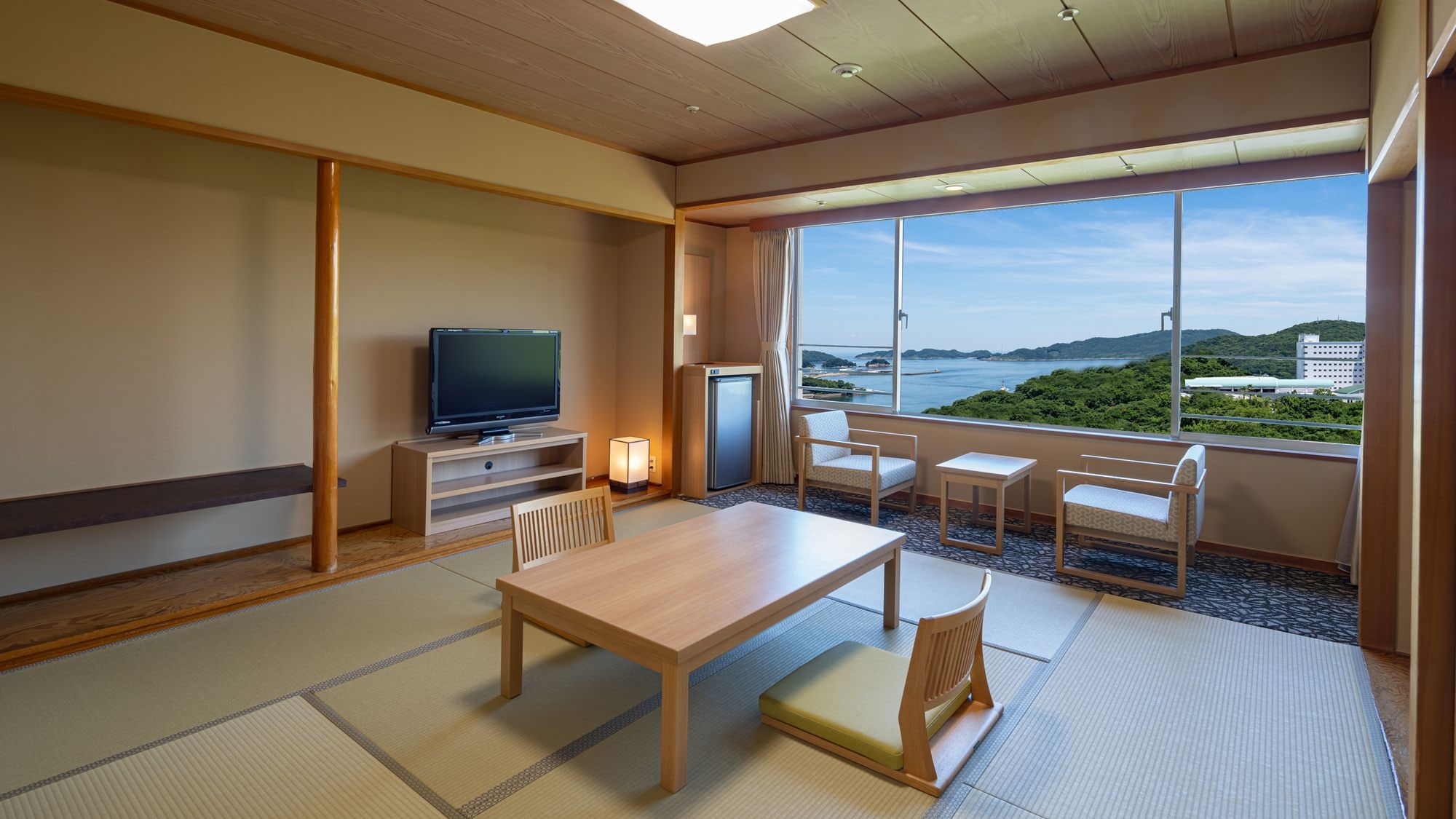 [8-tatami Japanese-style room]