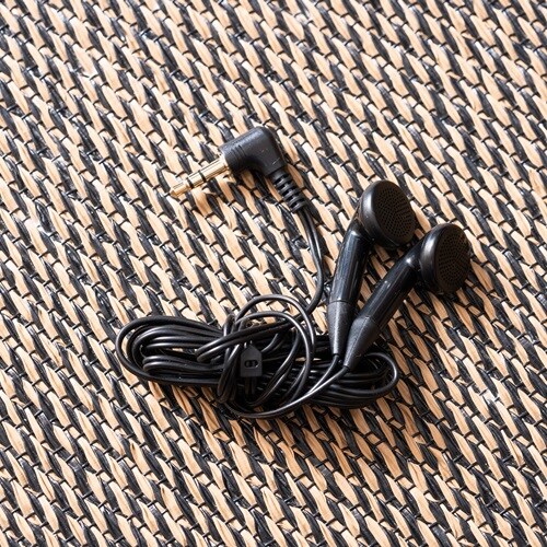 [Cabin equipment: Earphones]
