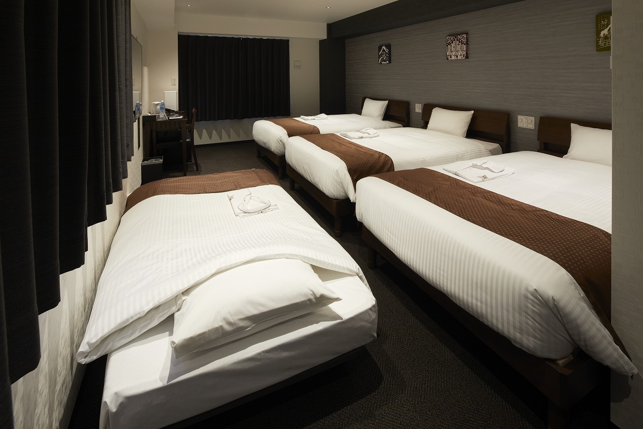 Kamar Triple Mewah