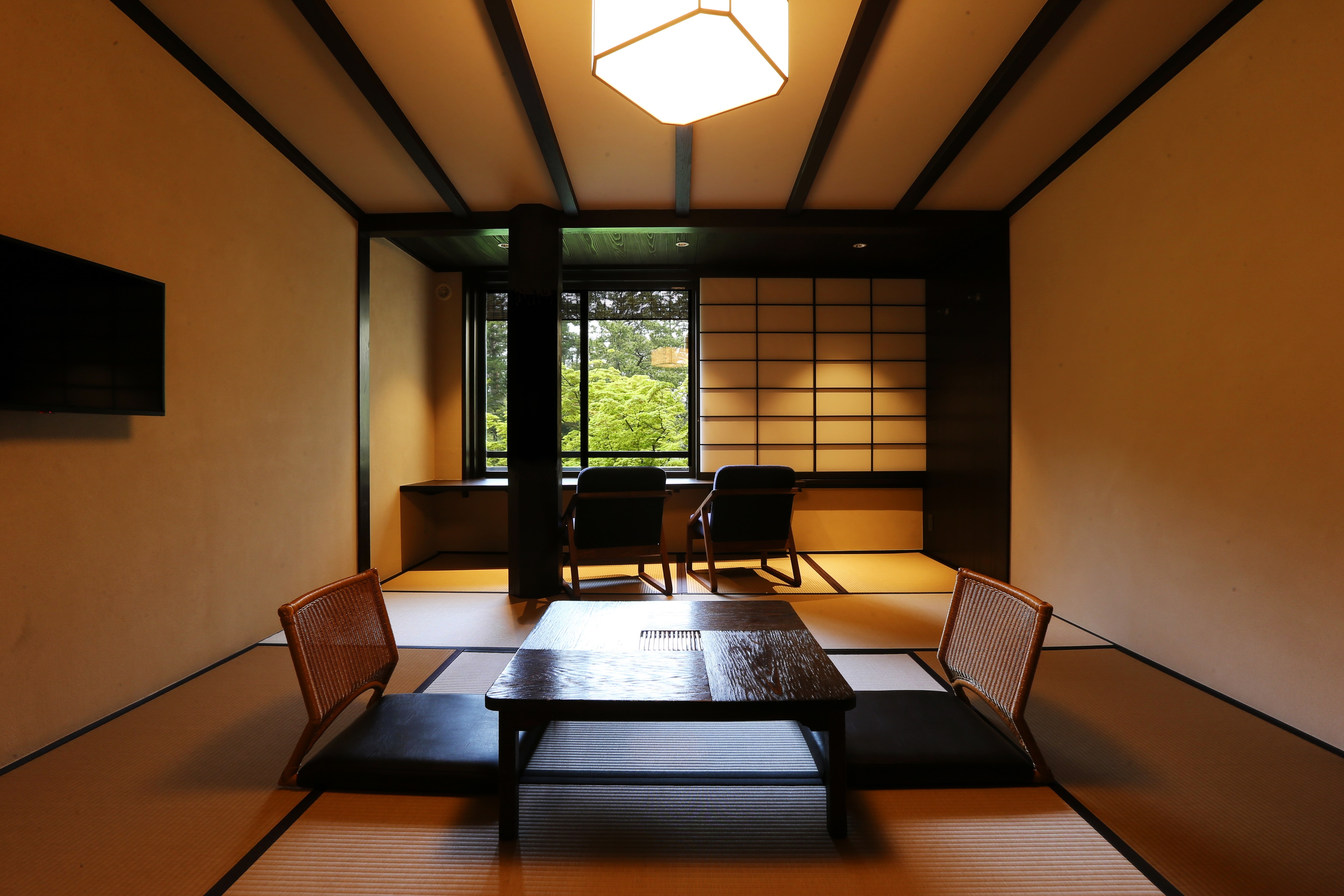 아마노하시다테를 바라보는 일본식 방