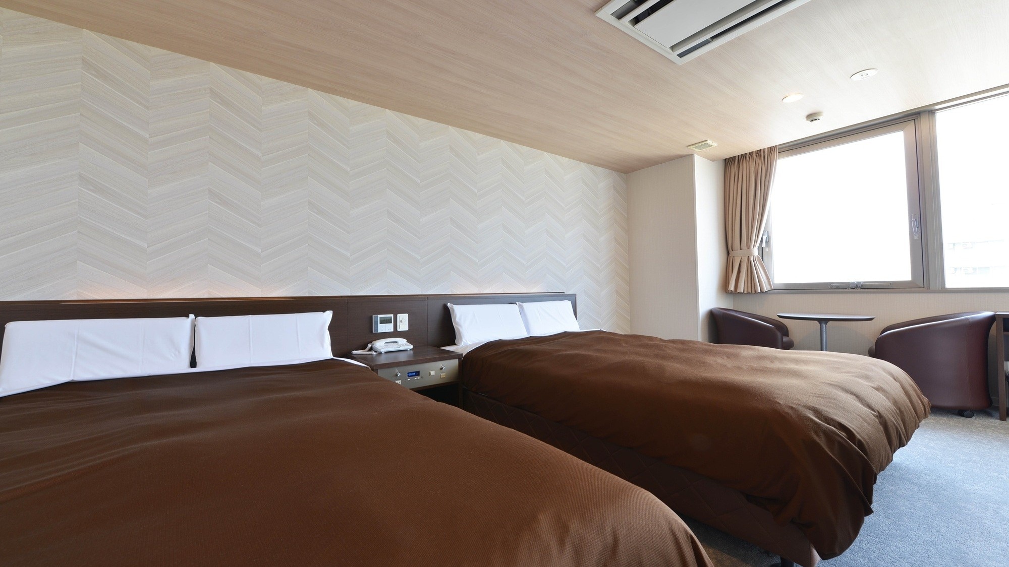 Renewal Superior Twin Room