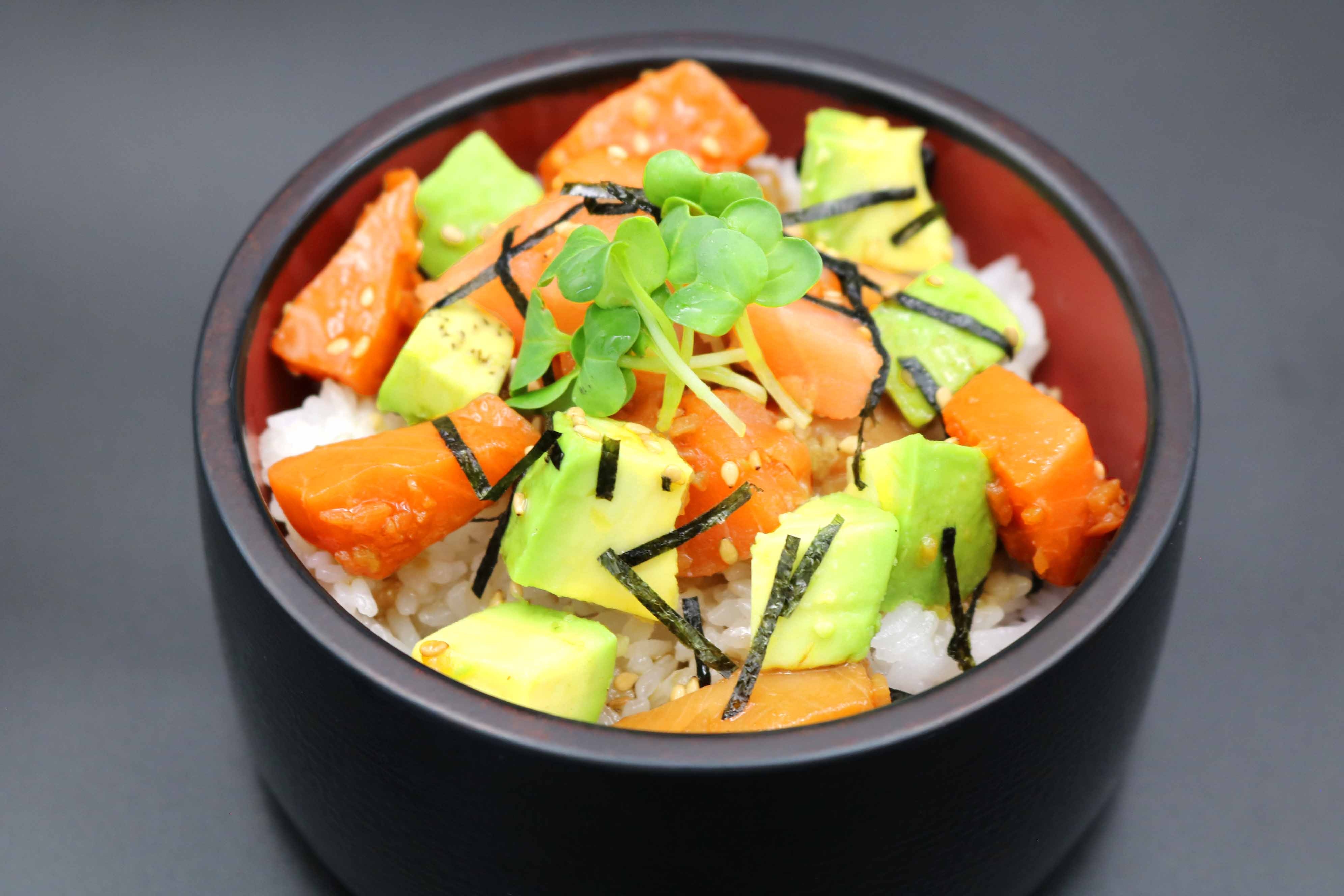 【鮭魚節 | Sennagi 早餐】鮭魚波奇飯（7月17日（週五）- 10月8日（週四））