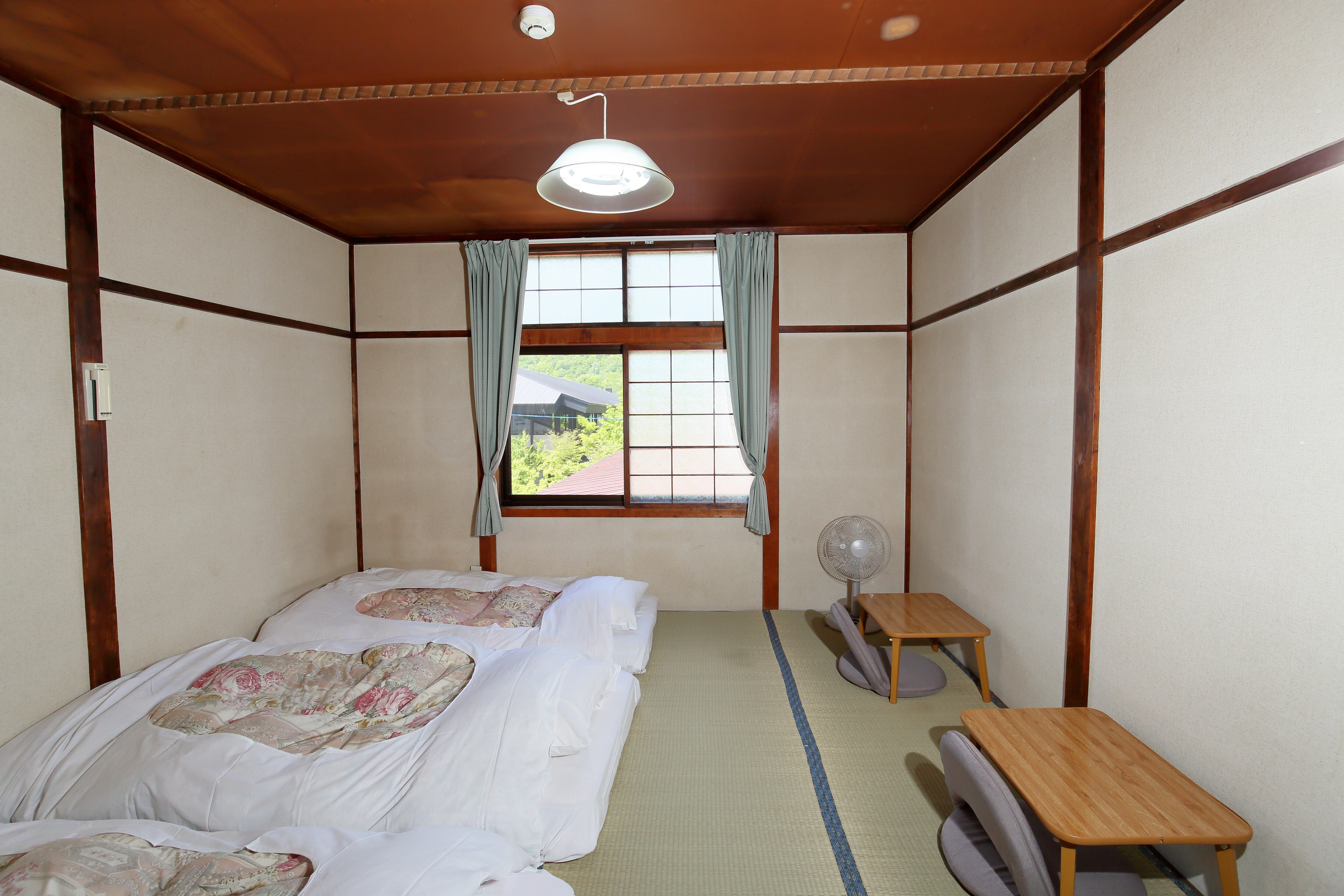 Family 8 tatami mats