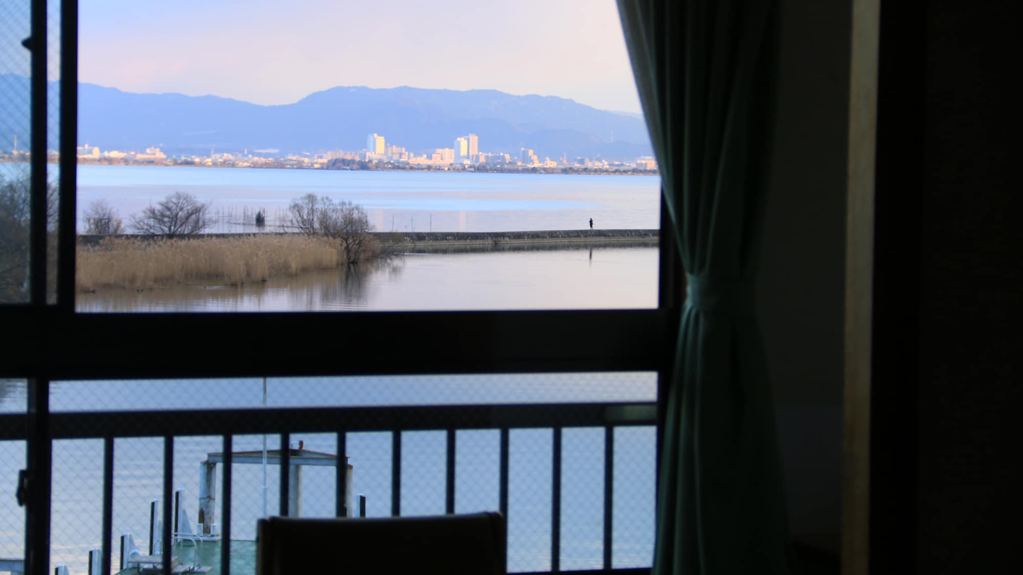 Lake View 6 Tatami Room