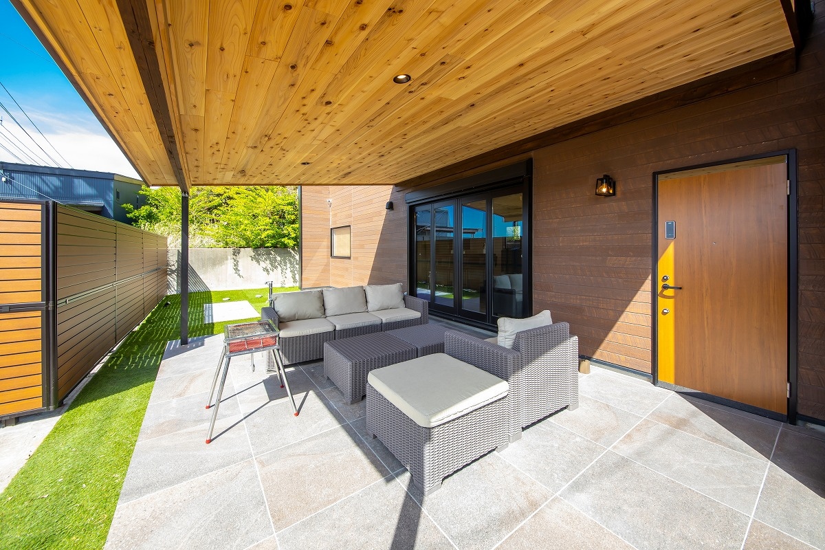 Terrace where you can have a BBQ