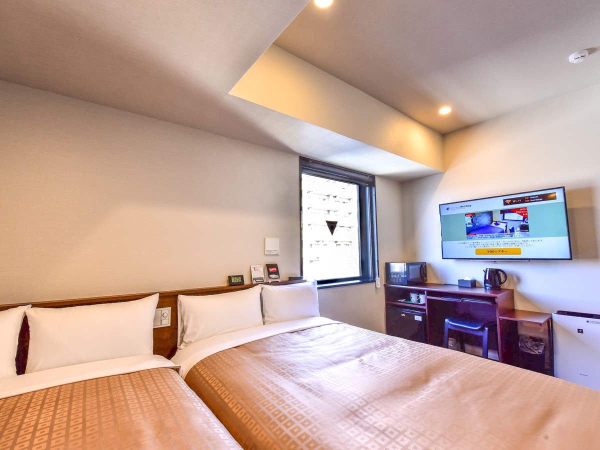 [Twin room] Humidified air purifier & microwave oven & wi-fi equipped ♪ "Slumberland bed" adopted