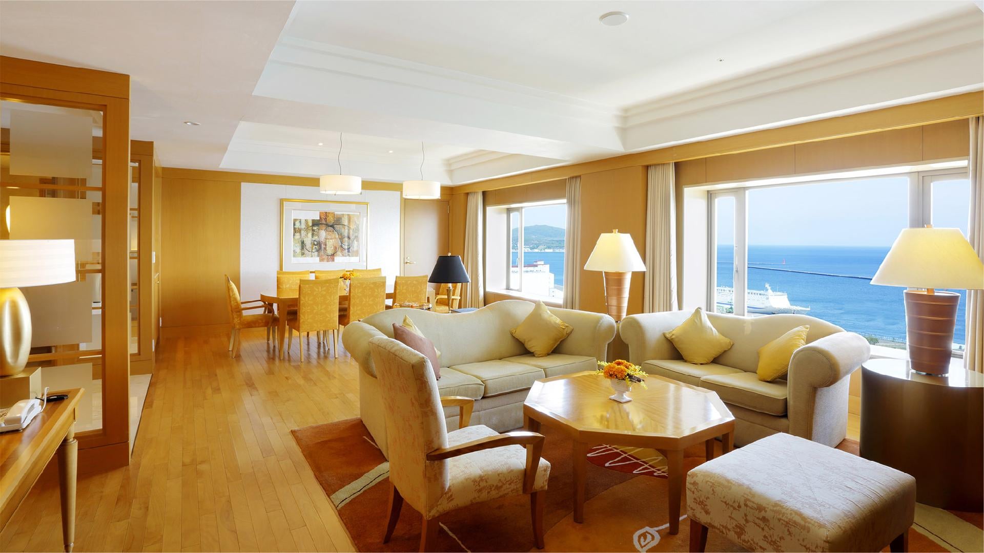 Presidential Suite 4