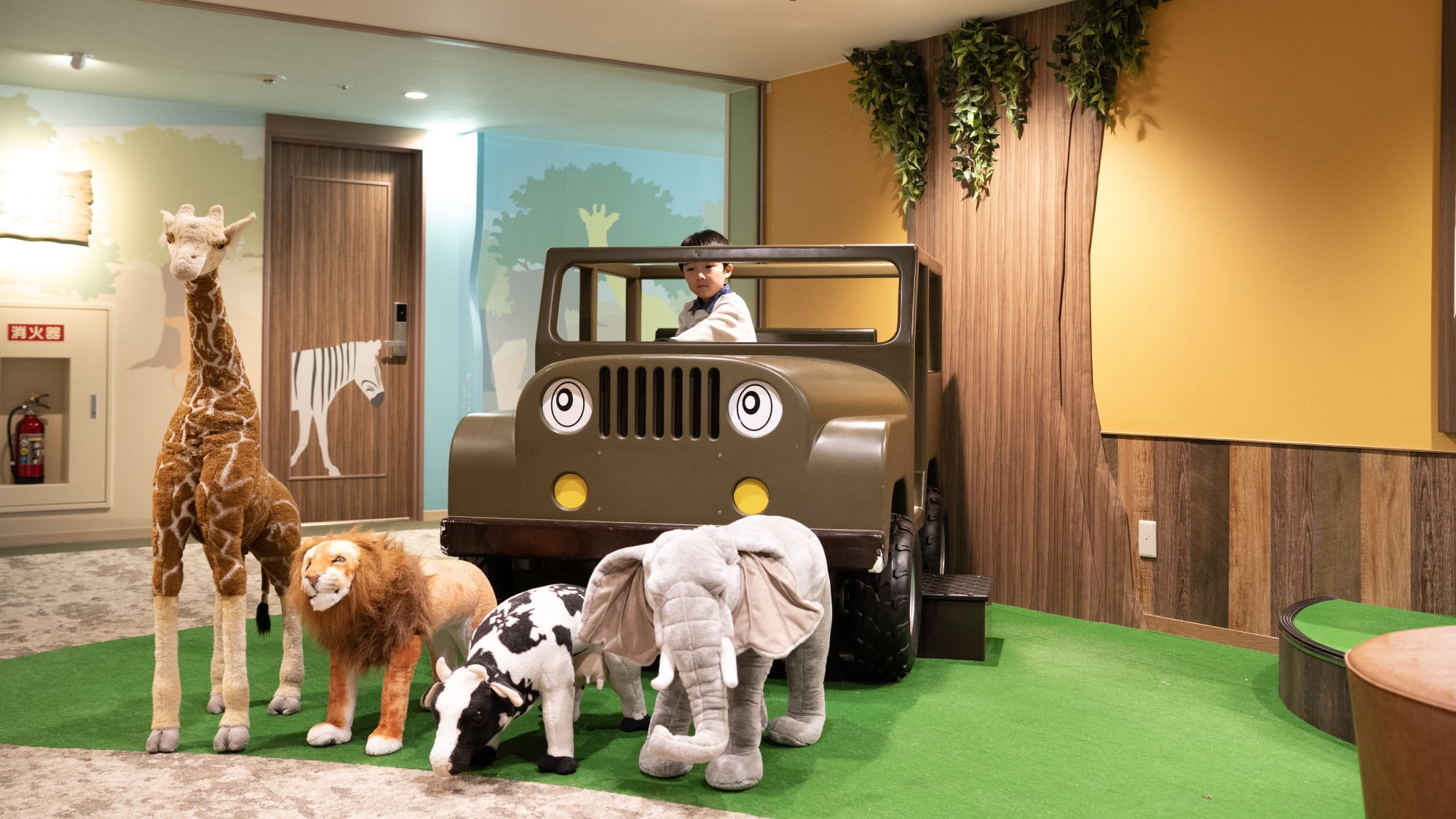 Children will be excited too! Safari Resort Floor 4!