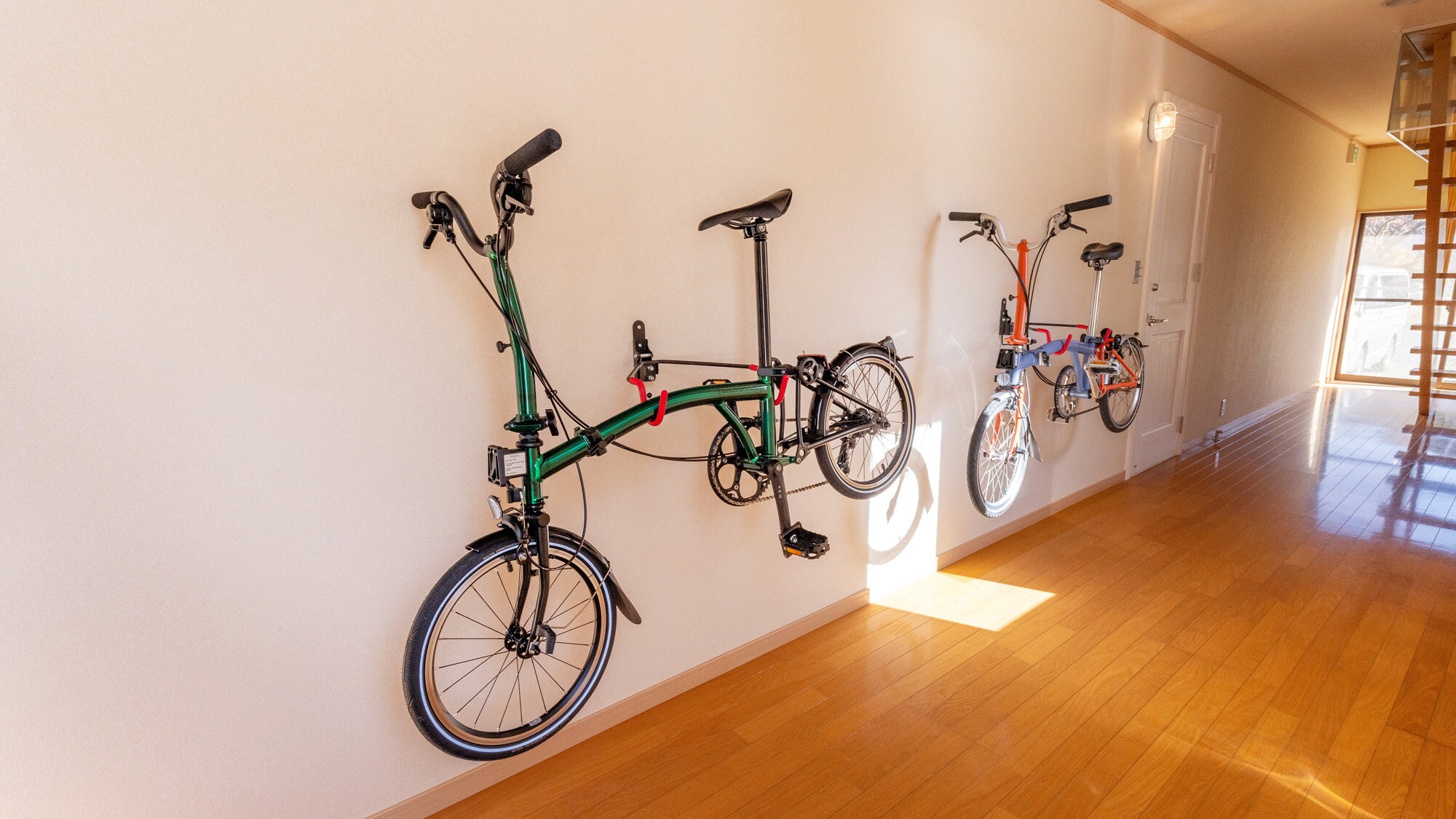 [For guests staying in Wanoma] Bicycle stands provided!