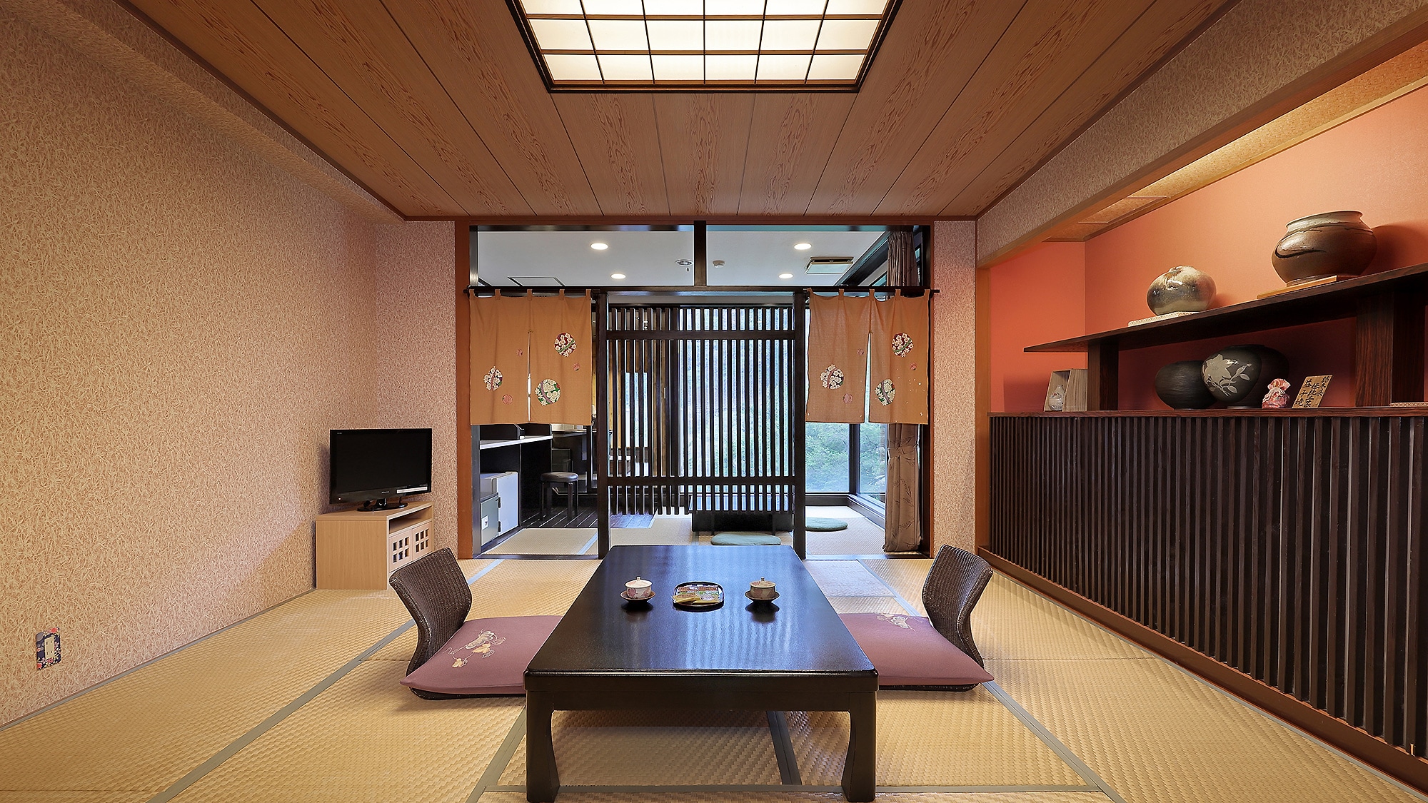 Kamar bergaya Jepang dengan pemandian terbuka "Sumire Hall"