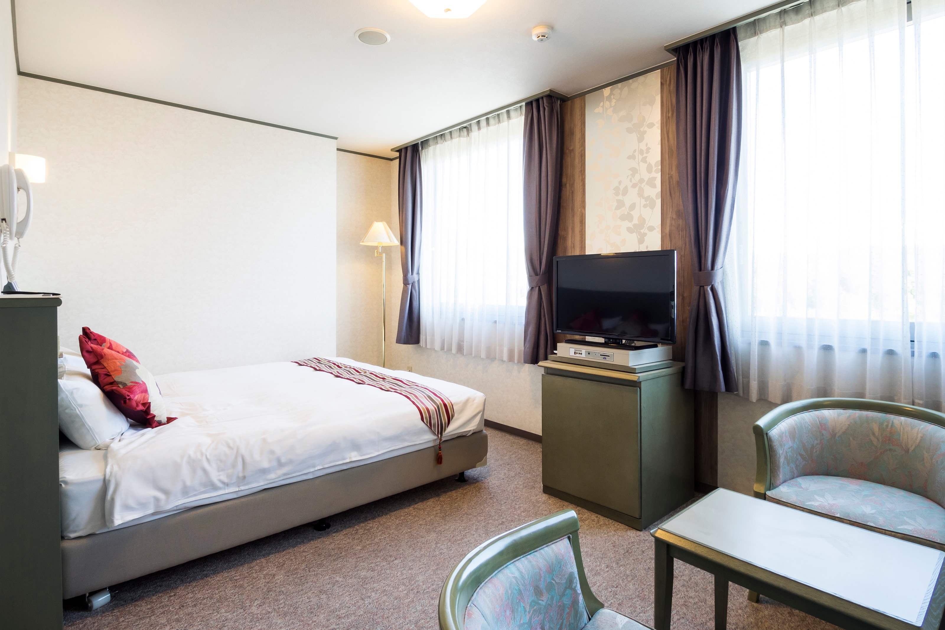 King bedroom 180 cm king size bed