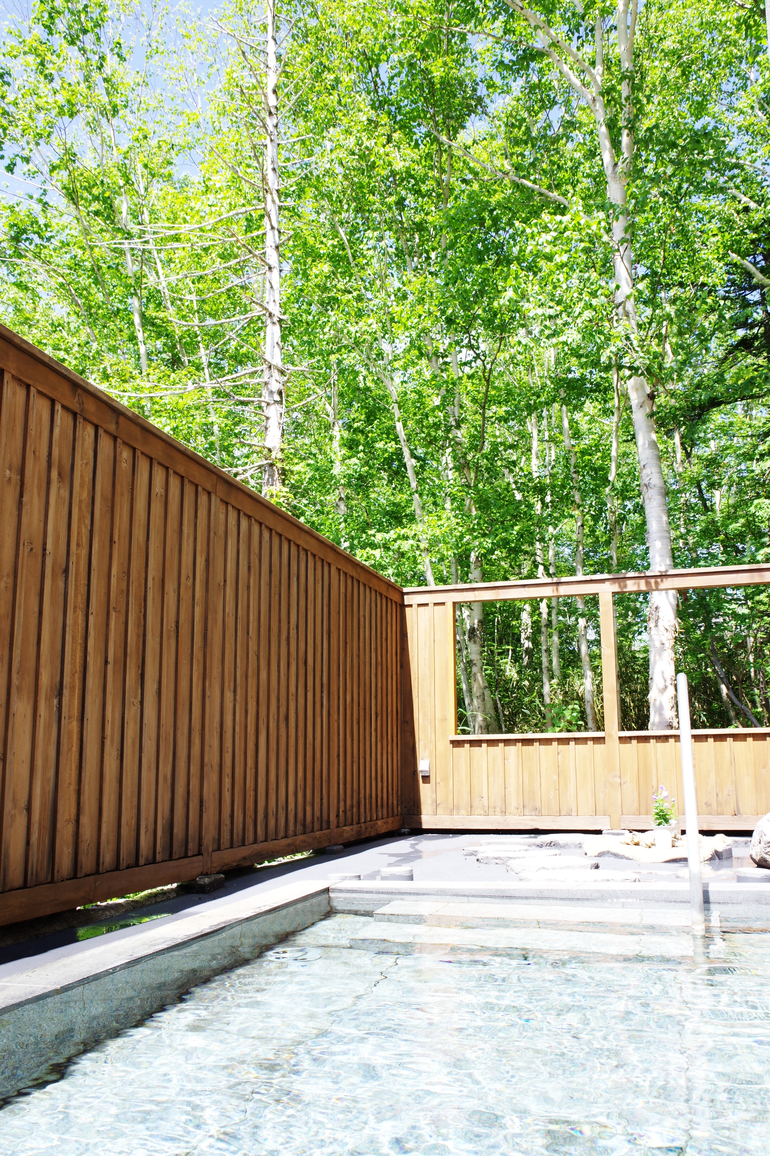 Open-air bath