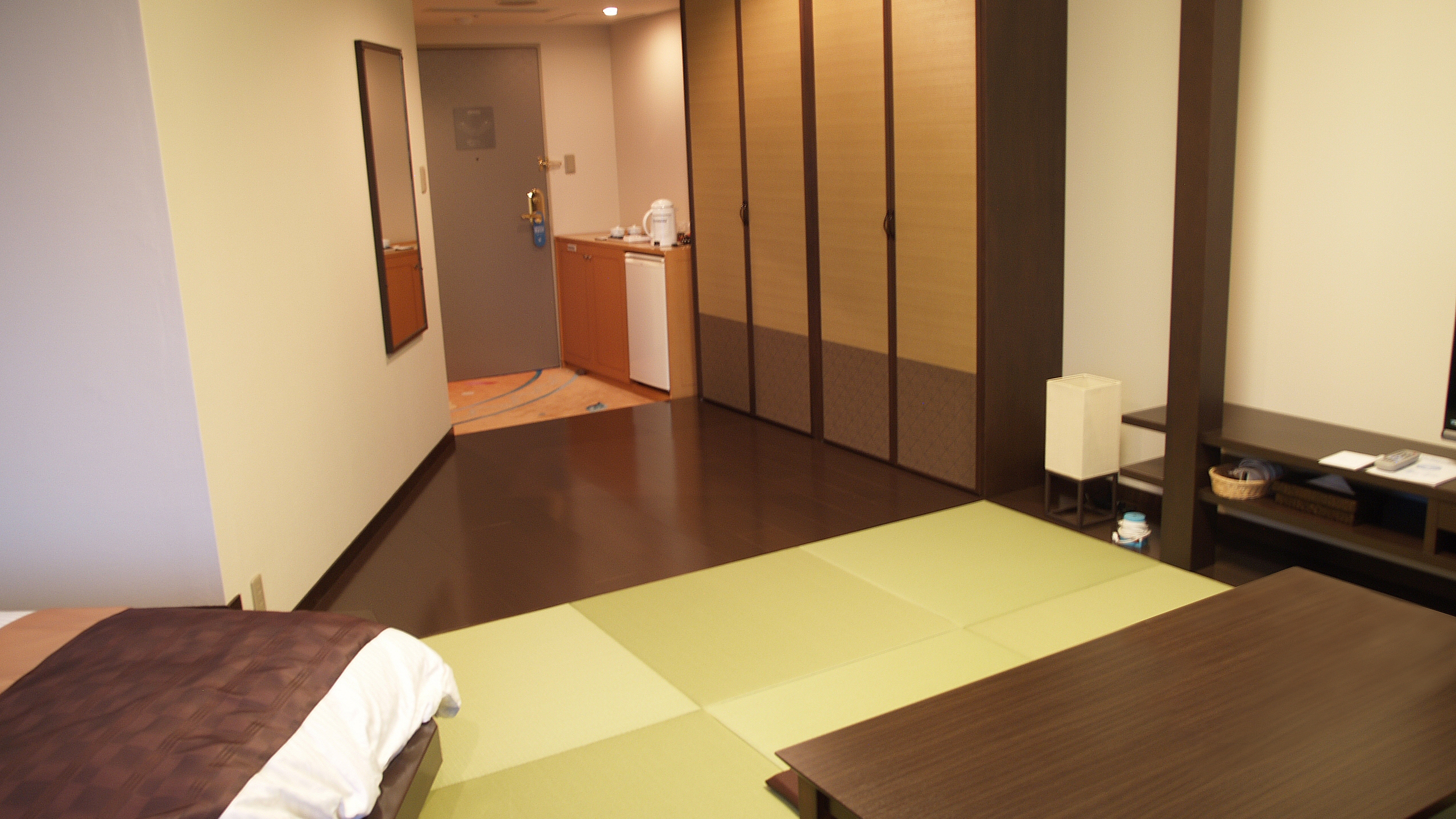 Guest room: Japanese modern room