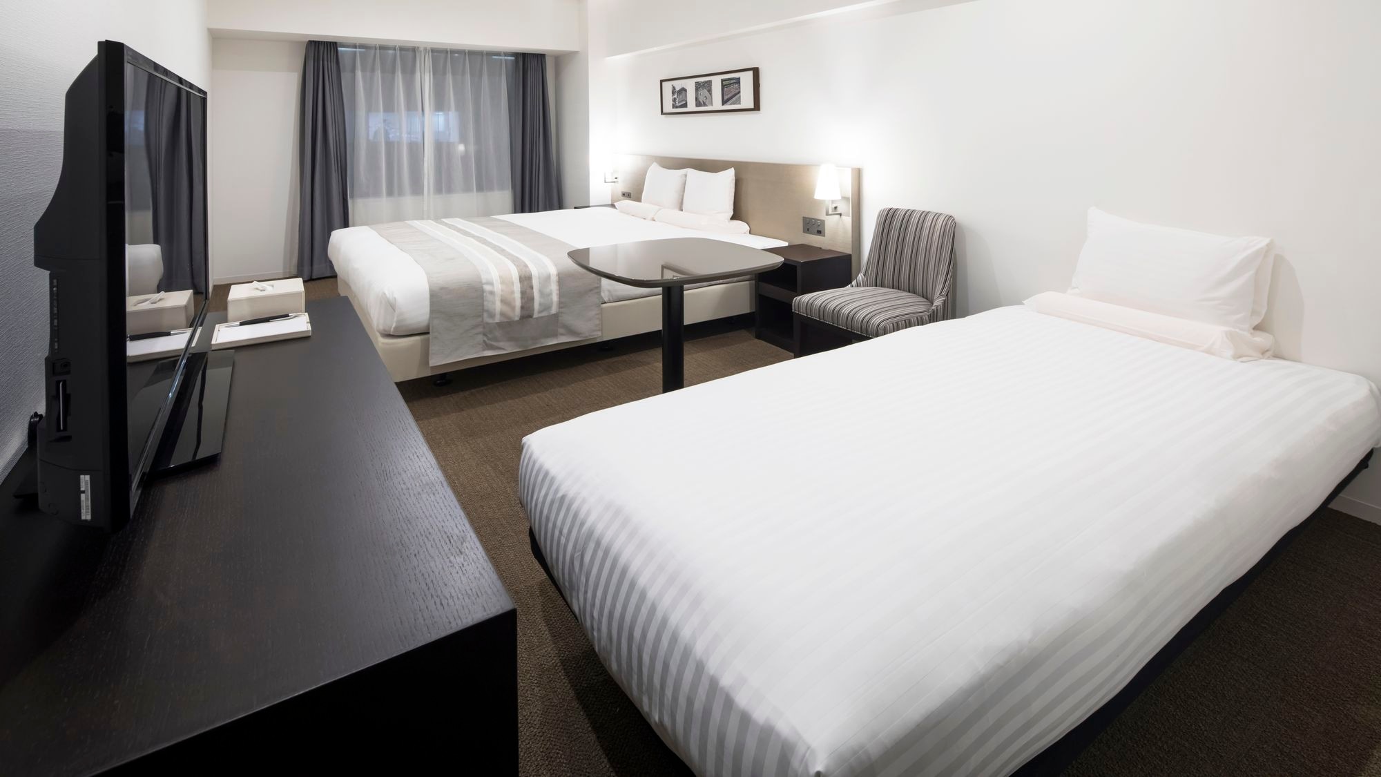 Uses 1 Superior King Extra Bed