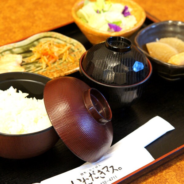 Breakfast (Japanese set meal) *Illustration