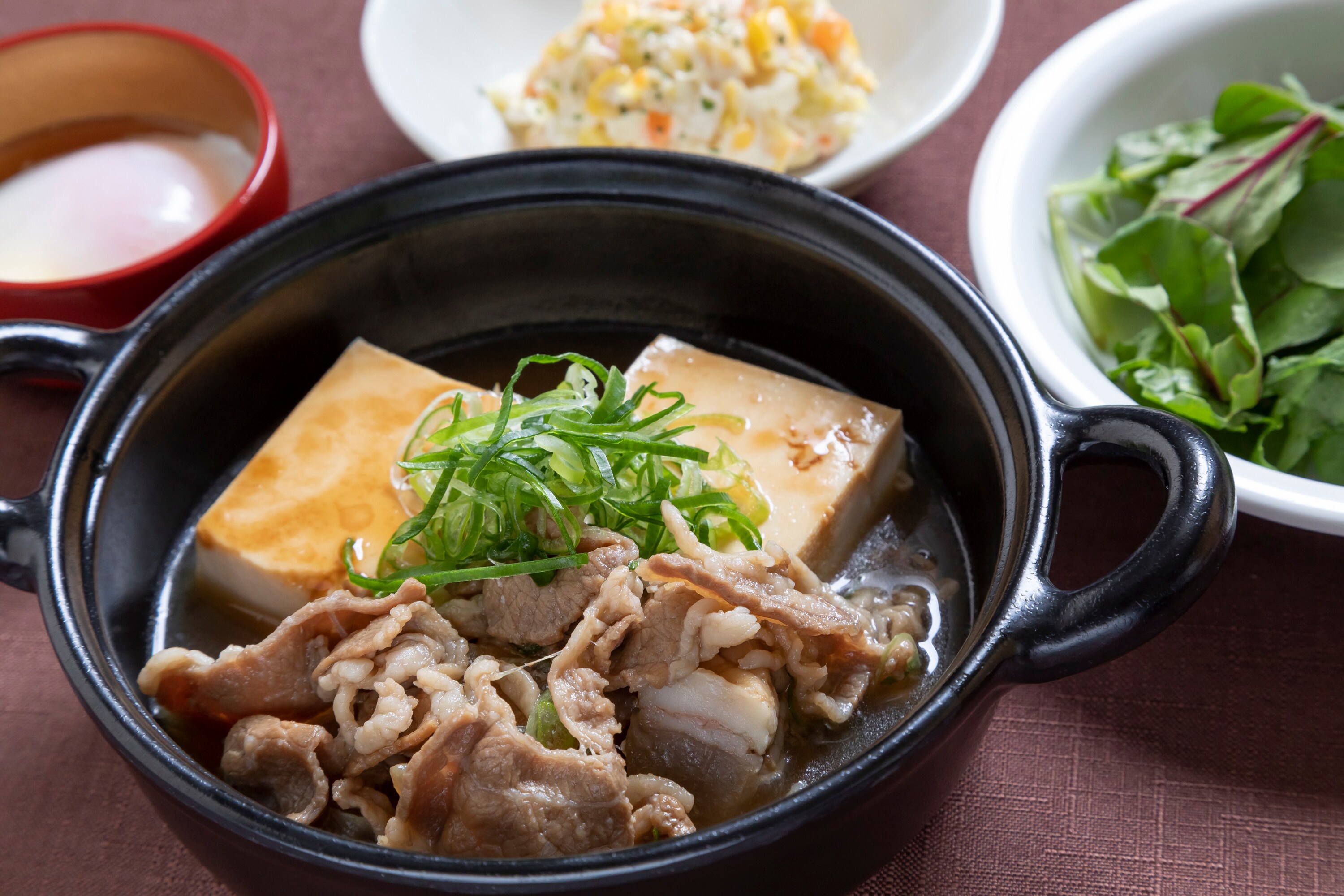 早餐-肉和豆腐-