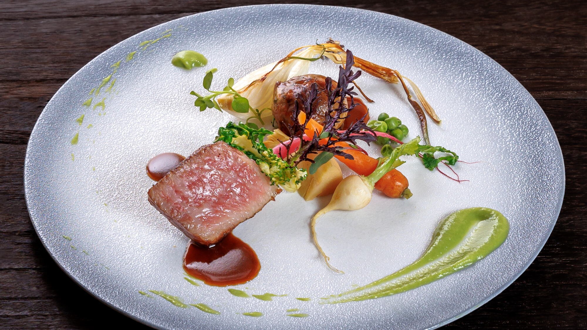 Masakan Prancis kreatif musim semi *Gambar