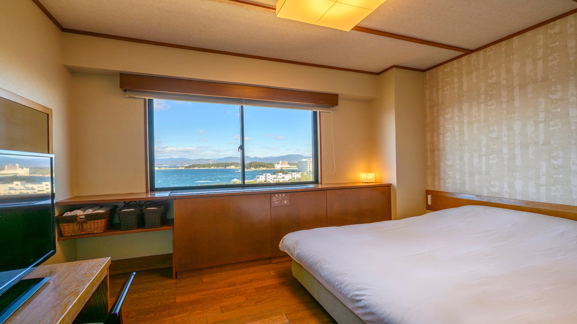 [Akatsuki no Sho / Western-style double room / View: Ocean]