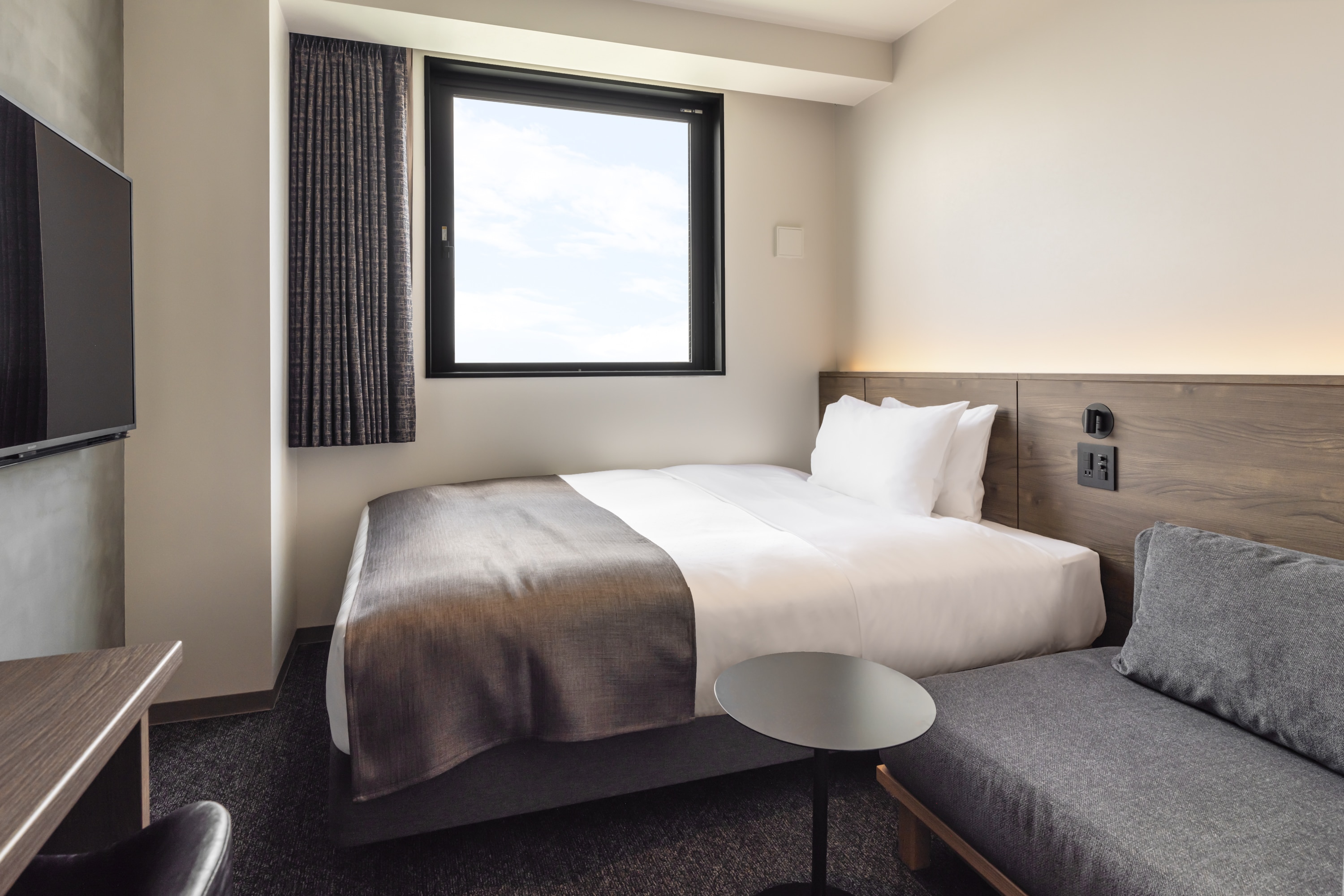 Single | Concept Night - Nox | 17.1㎡ and up | Separate bathroom, wash basin and toilet | All rooms non-smoking |