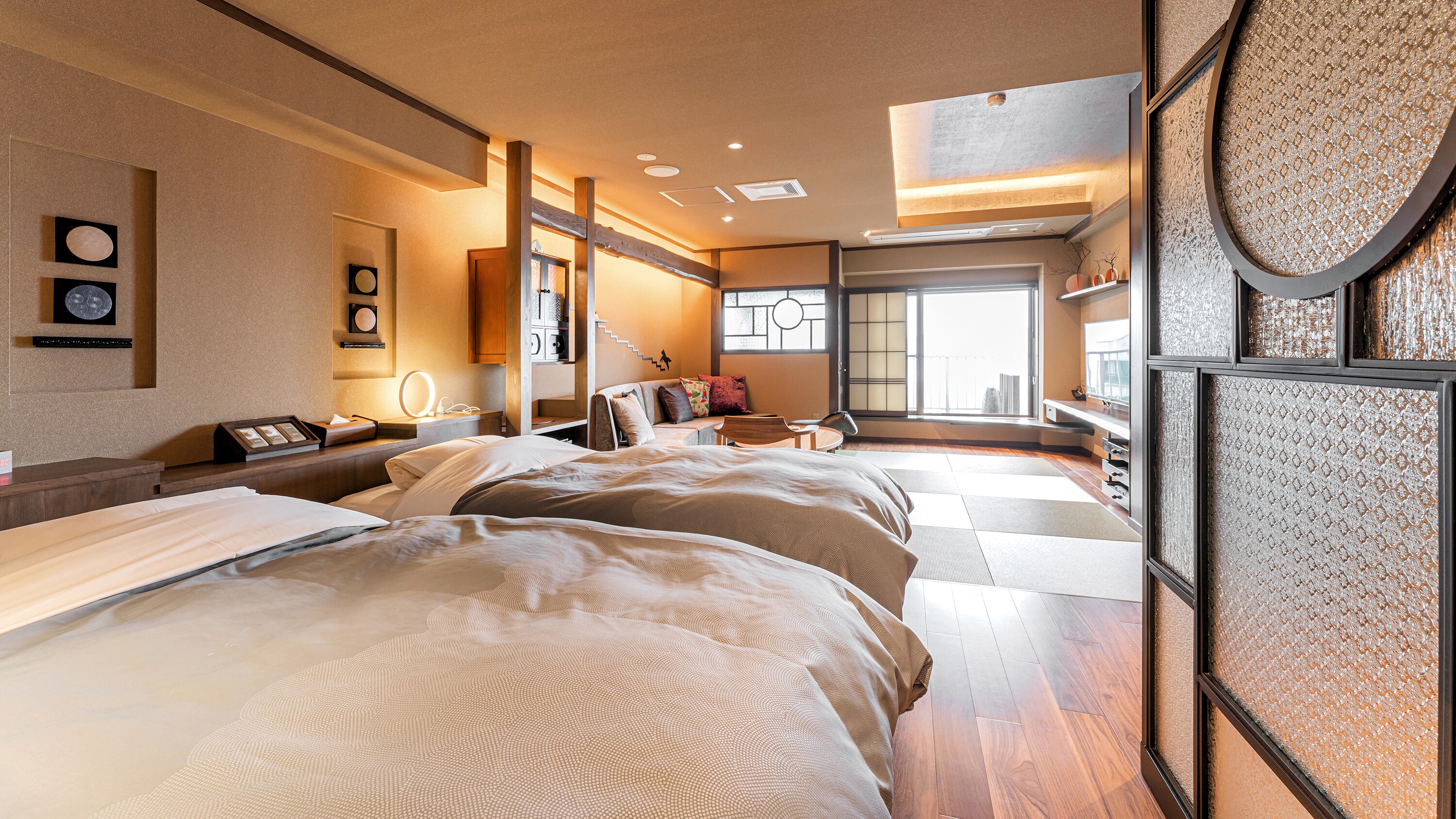 ■Phòng■Không hút thuốc [Phòng kiểu Nhật-Tây có suối nước nóng toàn cảnh chảy tự do (706)]