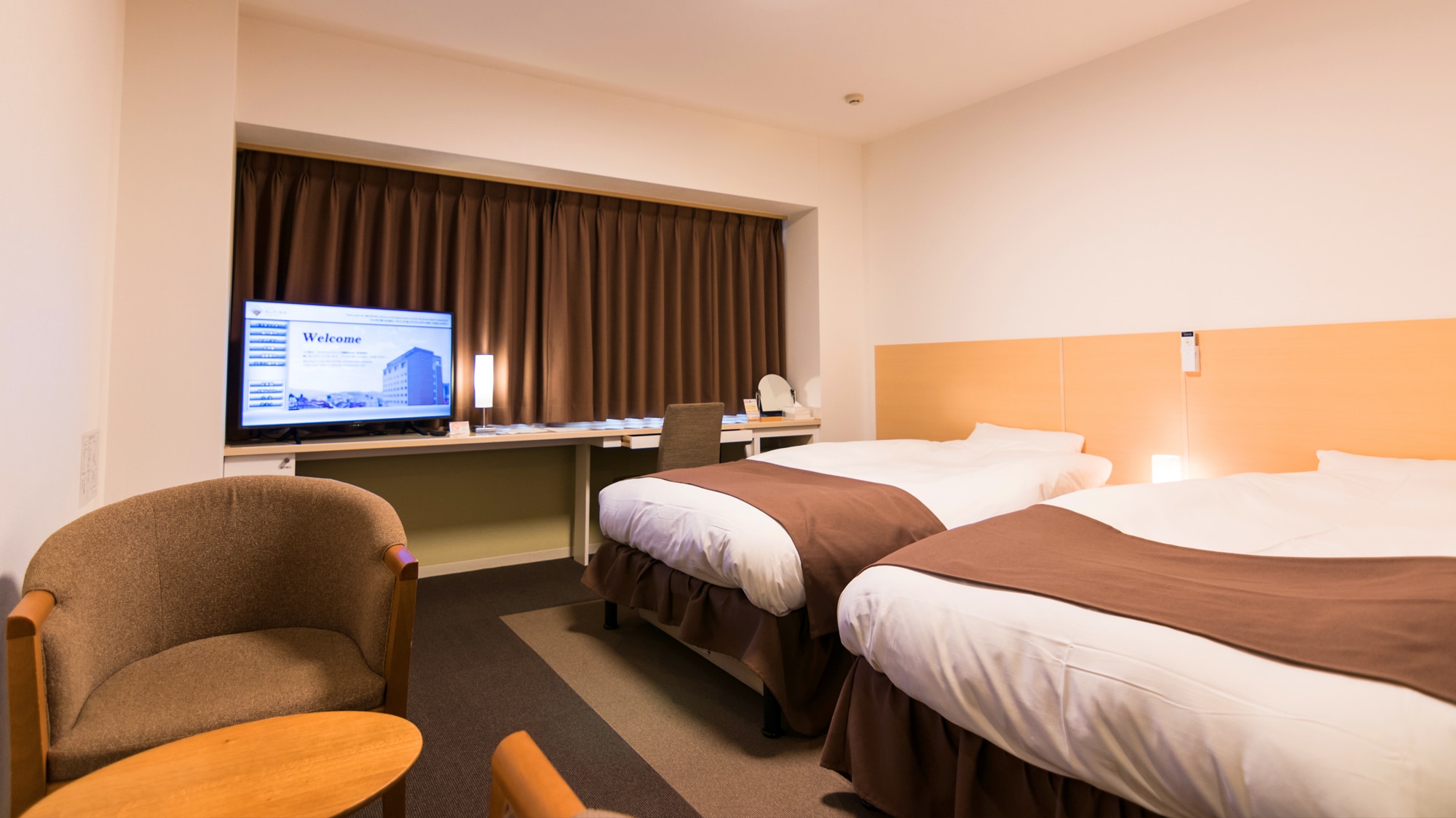 The Universal Twin rooms are spacious and wheelchair accessible.