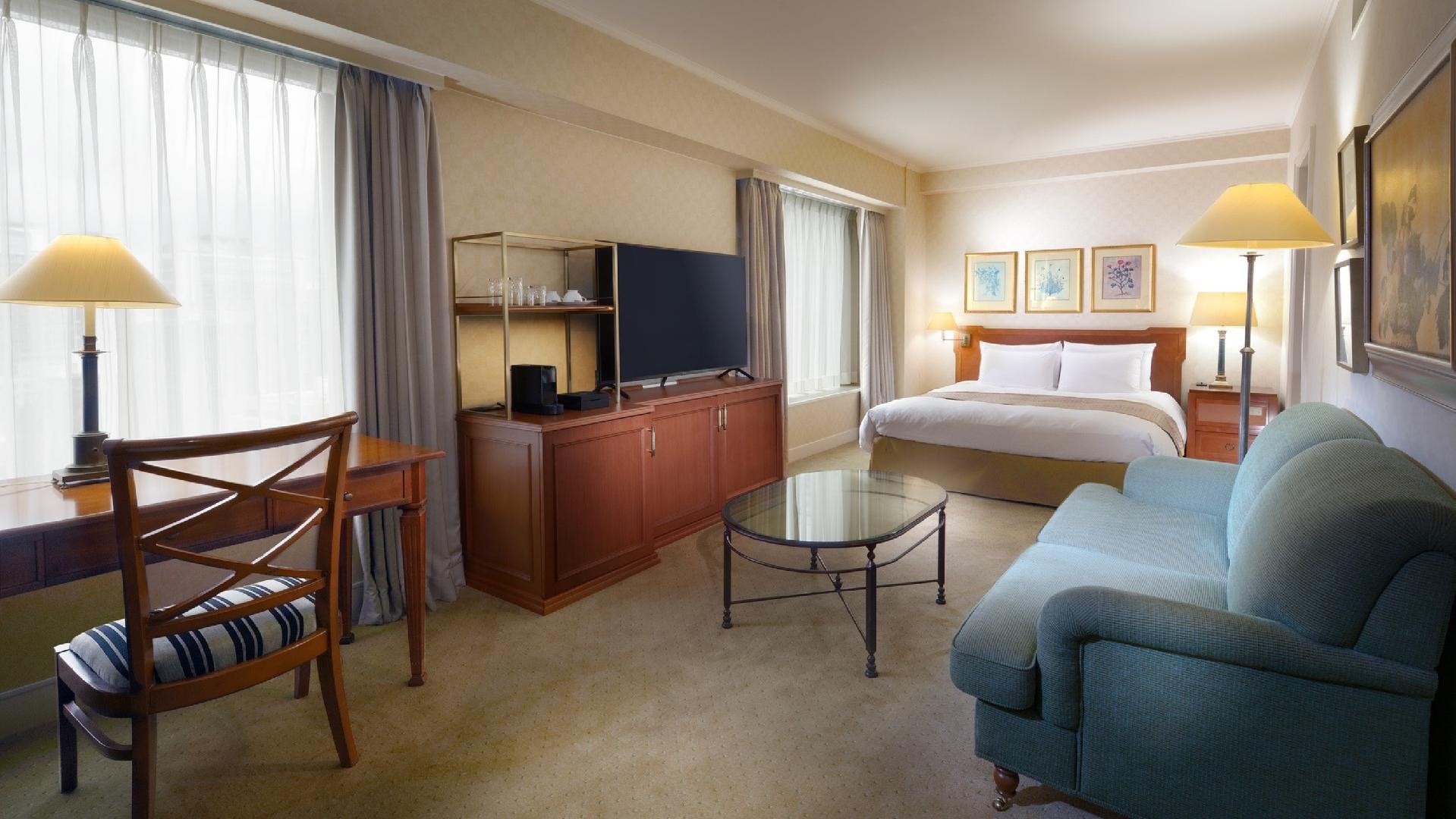 豪华双人房示例(43平方米)