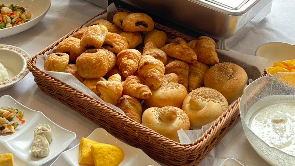 ขนมปังอบสดใหม่