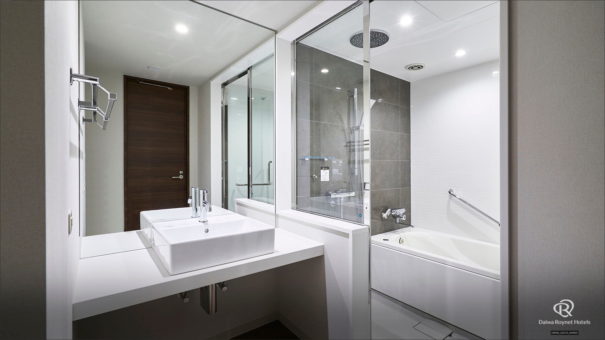 Bathroom (all rooms have separate bath and toilet)