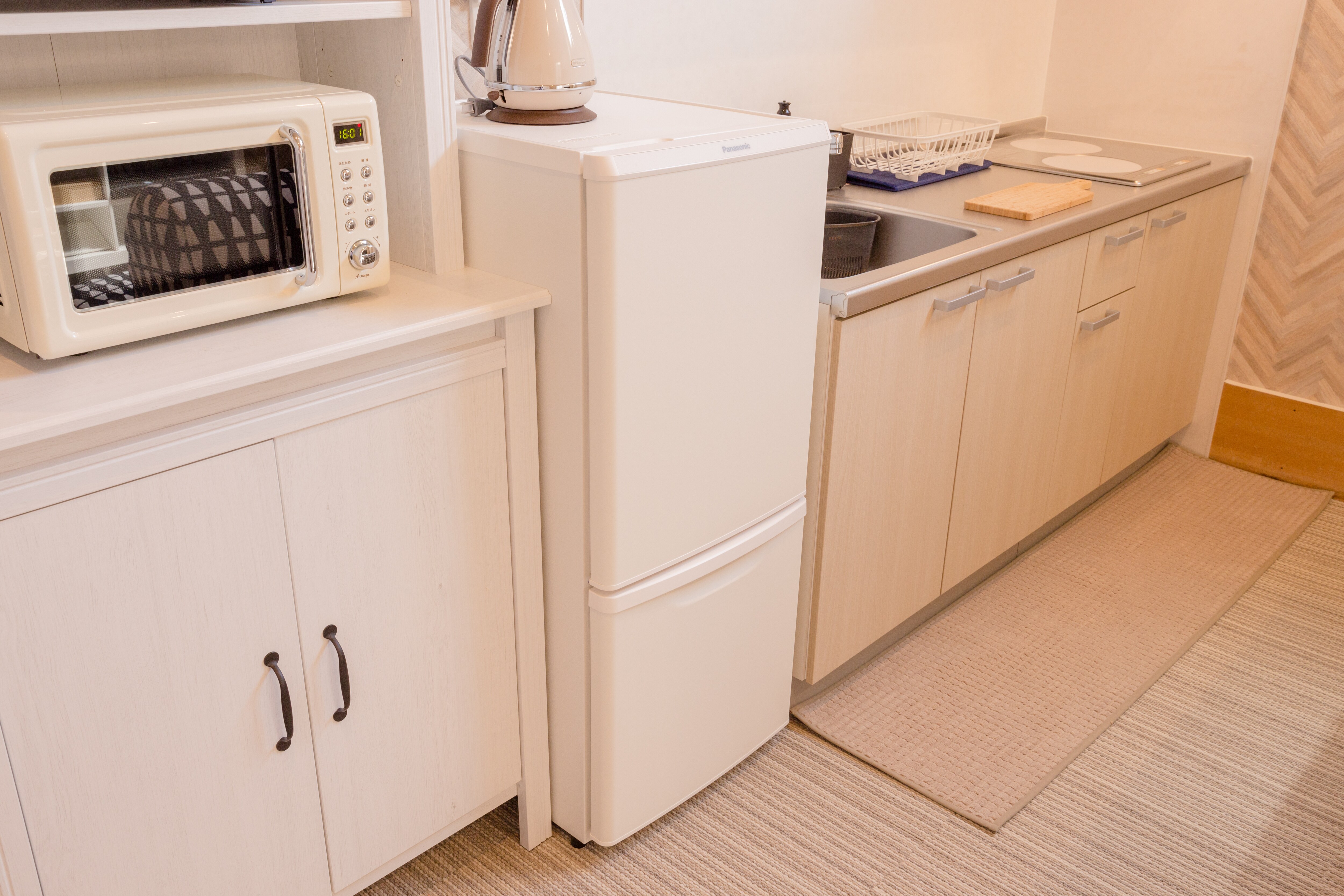 MIY1 Kitchen-1