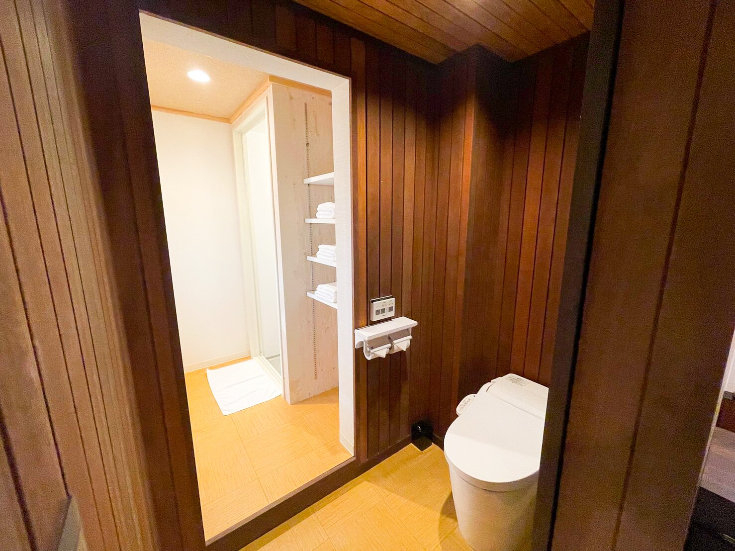toilet