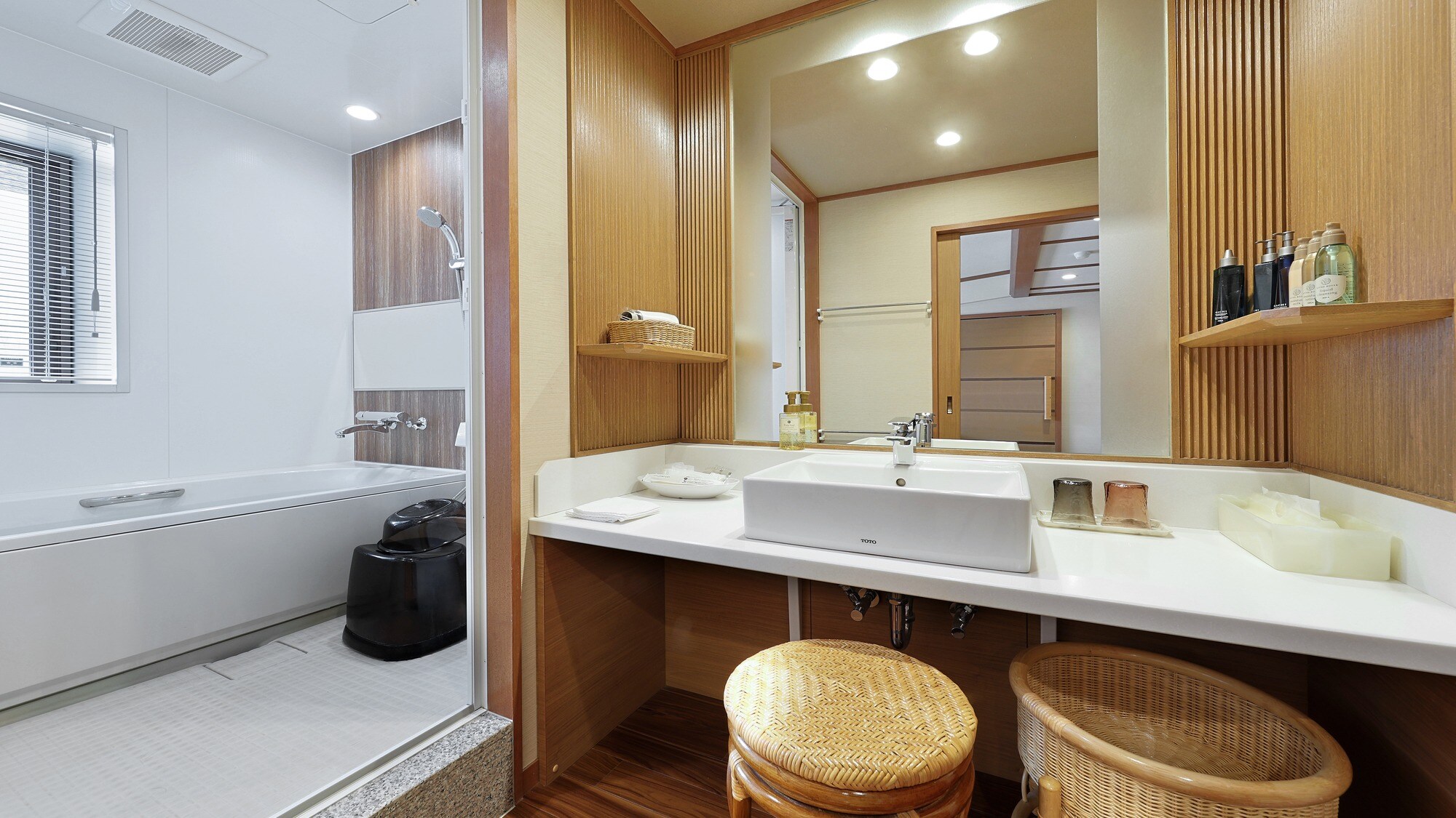 [Phòng Junior Suite]