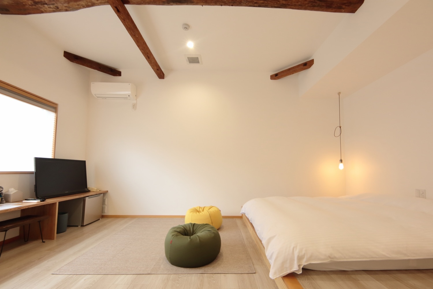 Main building | Guest rooms